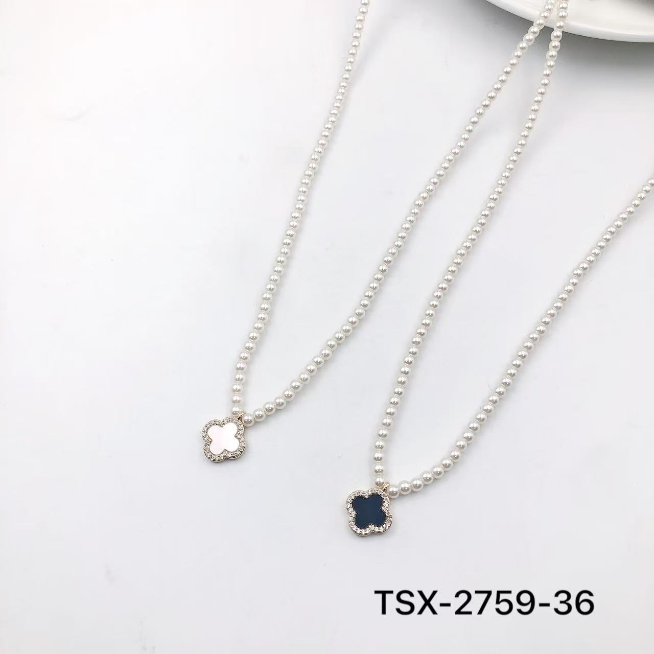 Xuhui brand four-leaf clover mother-of-pearl zircon gold-plated necklace, stainless steel women's new luxury and fashionable accessory full figure