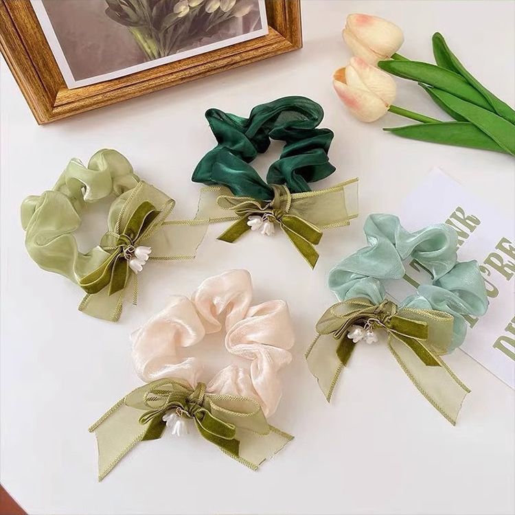 Children's hair accessories, large intestine hair bands, cute headwear, hair clips, exquisite accessories, girls' hair accessories, daily headwear, hair bands Item Picture