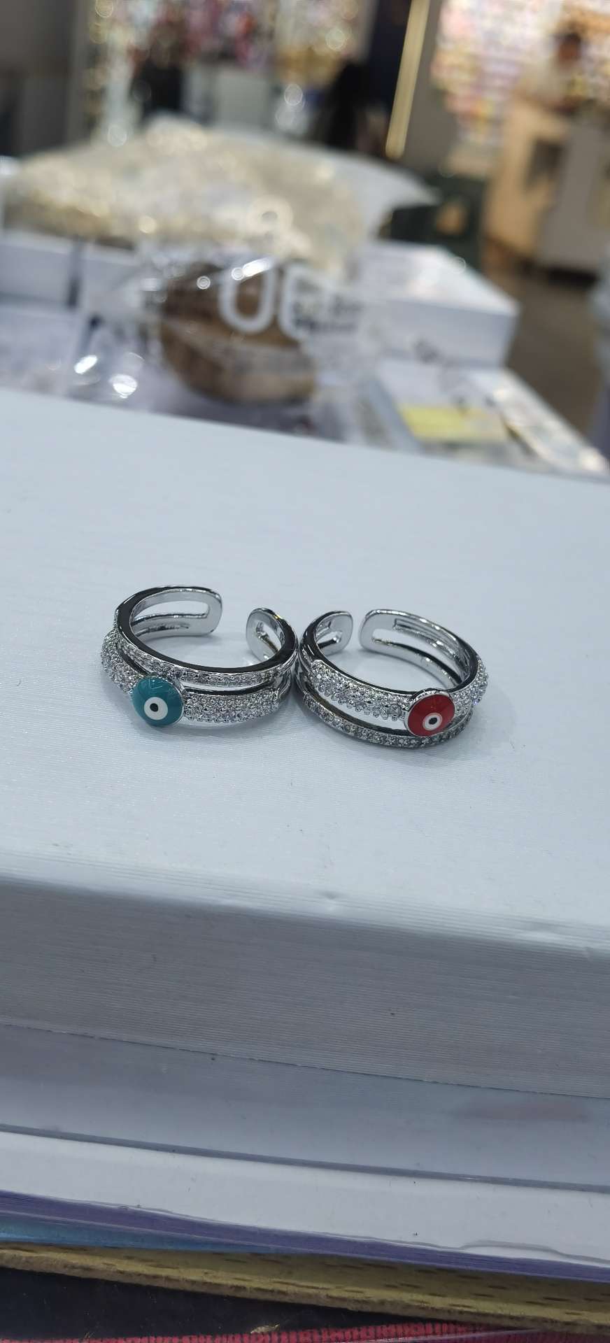 个性微镶锆石戒指 铜戒指女 时尚潮流手饰 饰品礼物