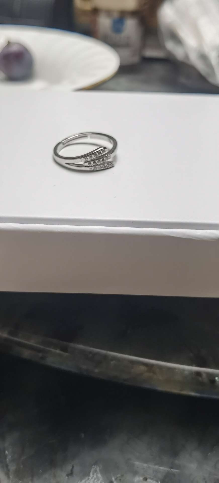戒指女个性微镶锆石戒指饰品手饰潮流时尚简约款