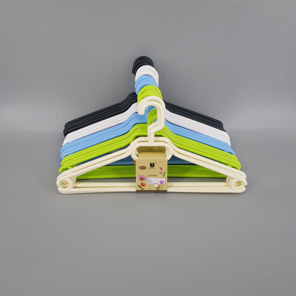 Plastic adult anti-slip floor-standing clothes hanger for model props, household drying clothes hanger, multi-functional clothes hanging rack