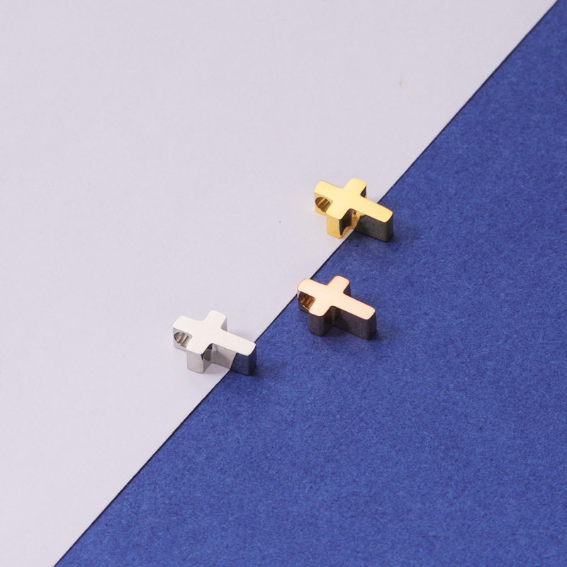 不锈钢镜面精抛光 Cross 十字架小孔珠diy饰品配件 5*8mm小吊坠