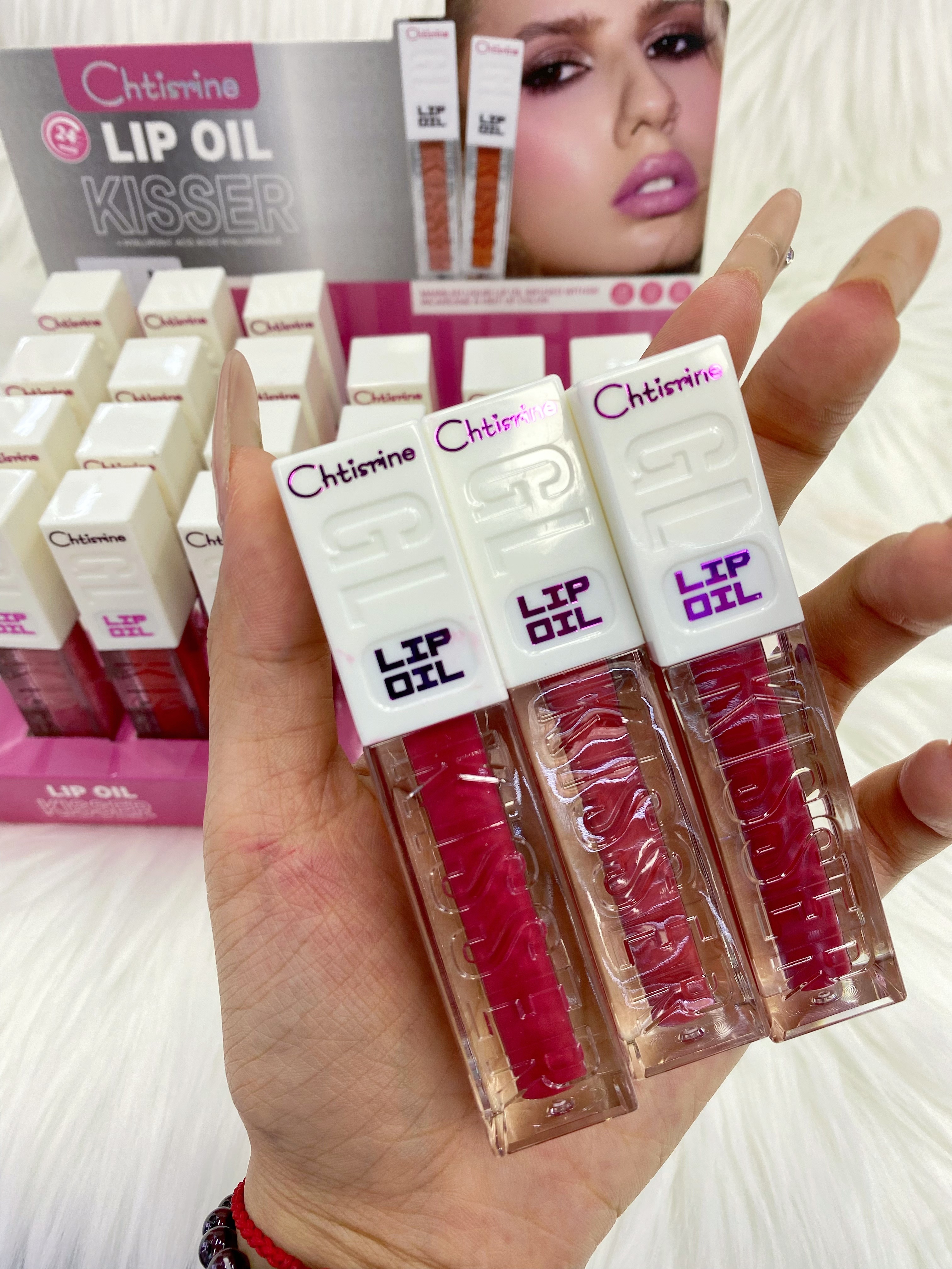 Chtisrine's new glossy lip gloss has a beautiful and moisturizing mirror-like appearance Specification drawing