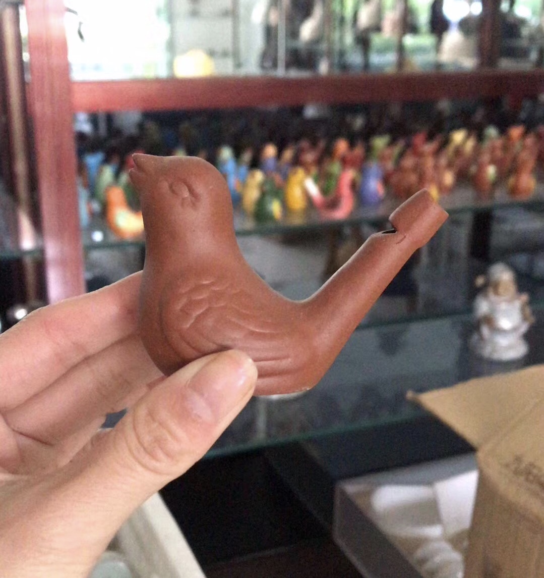 Kunkun Ceramics Ceramic Whistle Animal figurine, with water added to blow out bird sounds, children's creative and personalized toys wholesale