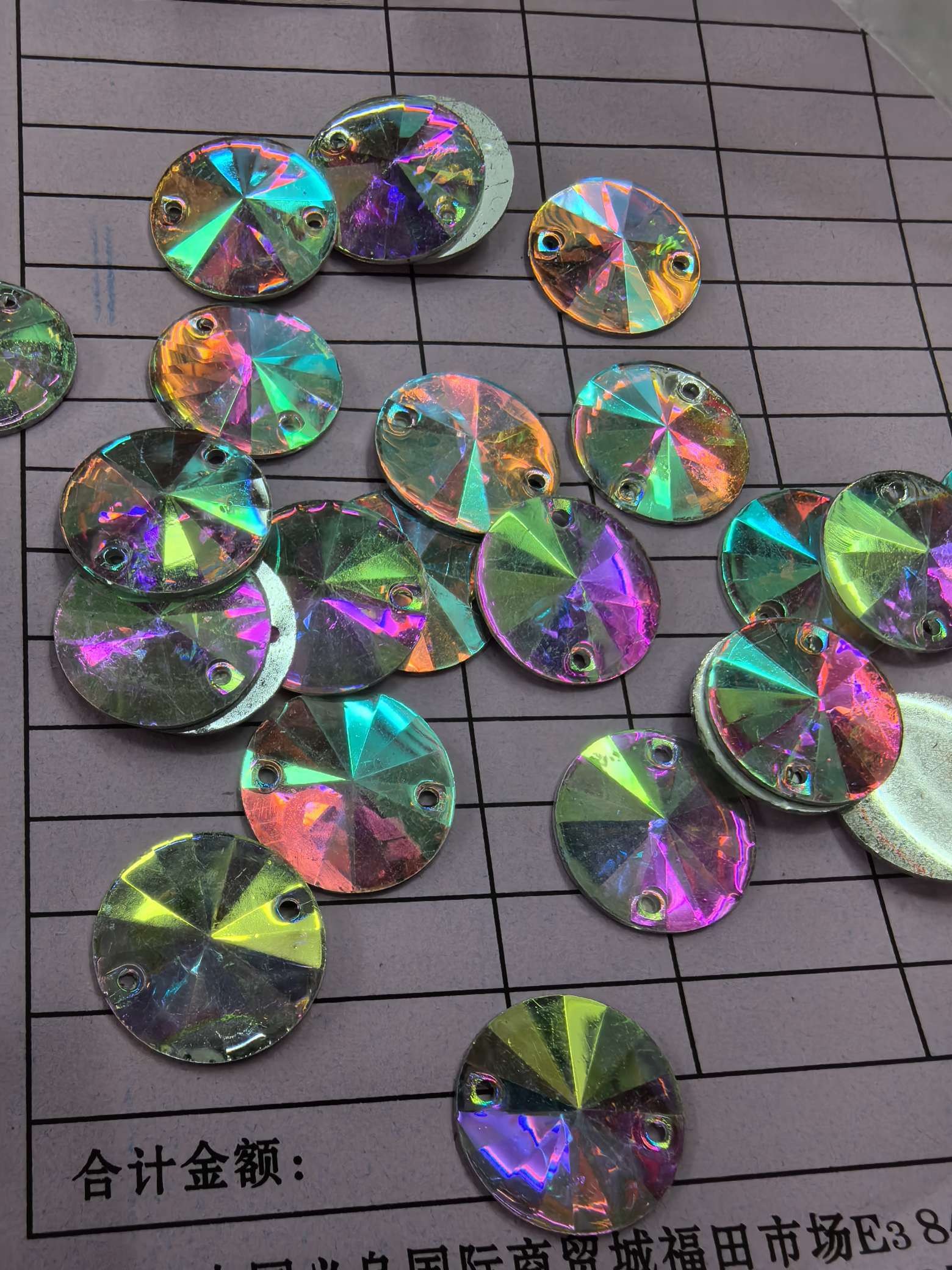 22 circular AB flat-bottomed satellite with double holes