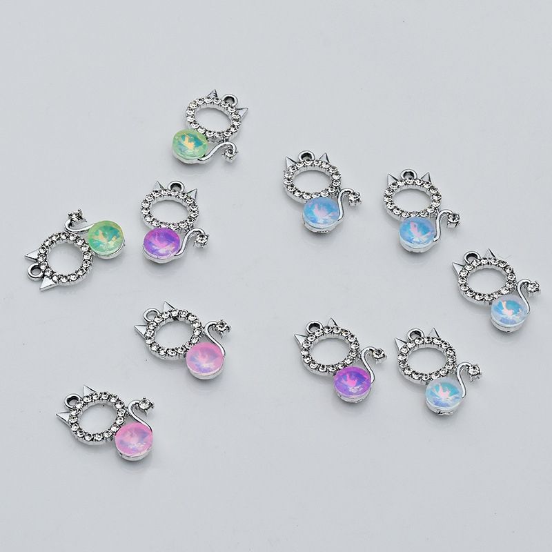 巴洛克水滴钻爆闪锆石配件diy饰品配饰猫咪小熊吊坠项链耳饰挂件