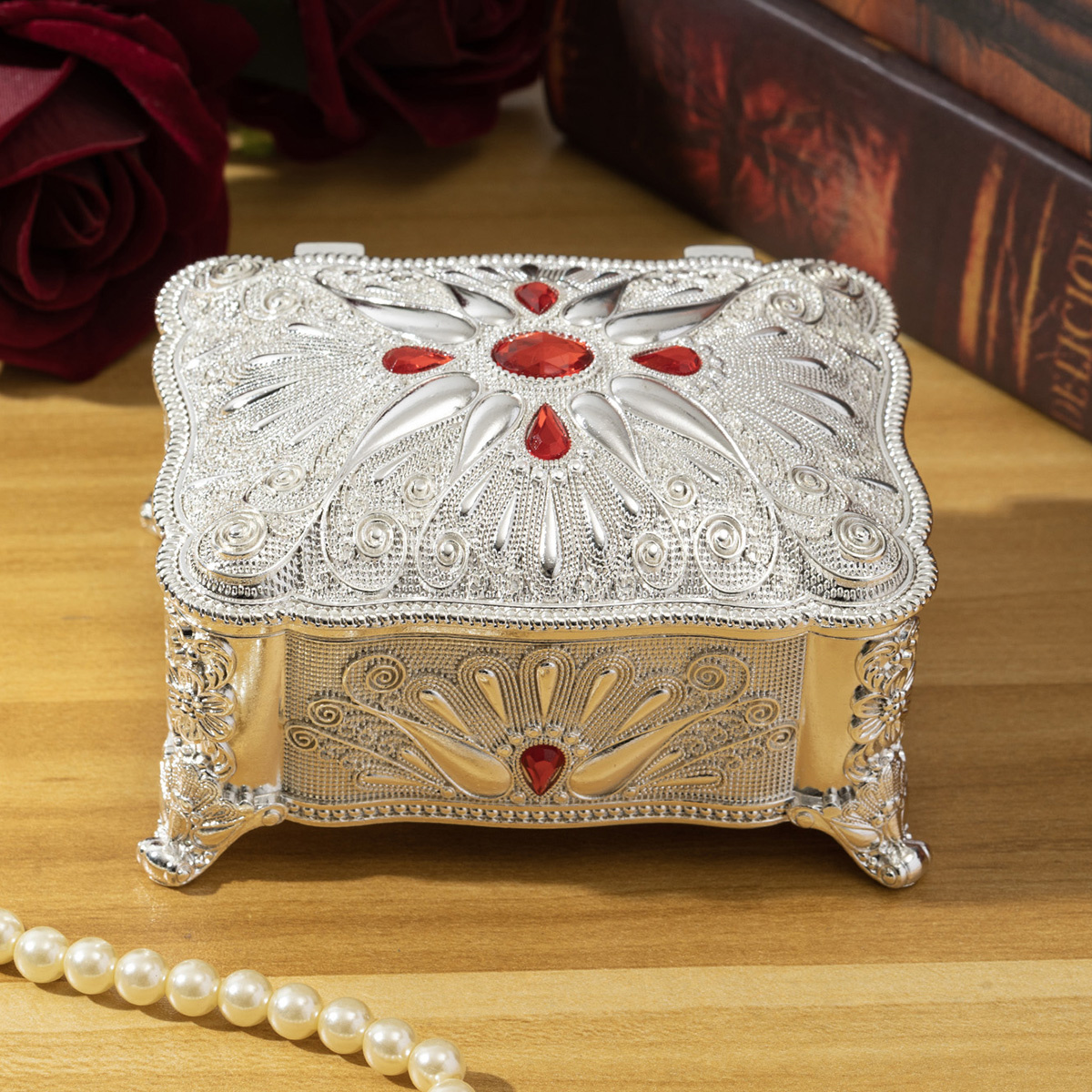 欧式创意复古首饰盒珠宝盒高档金属公主金属饰品