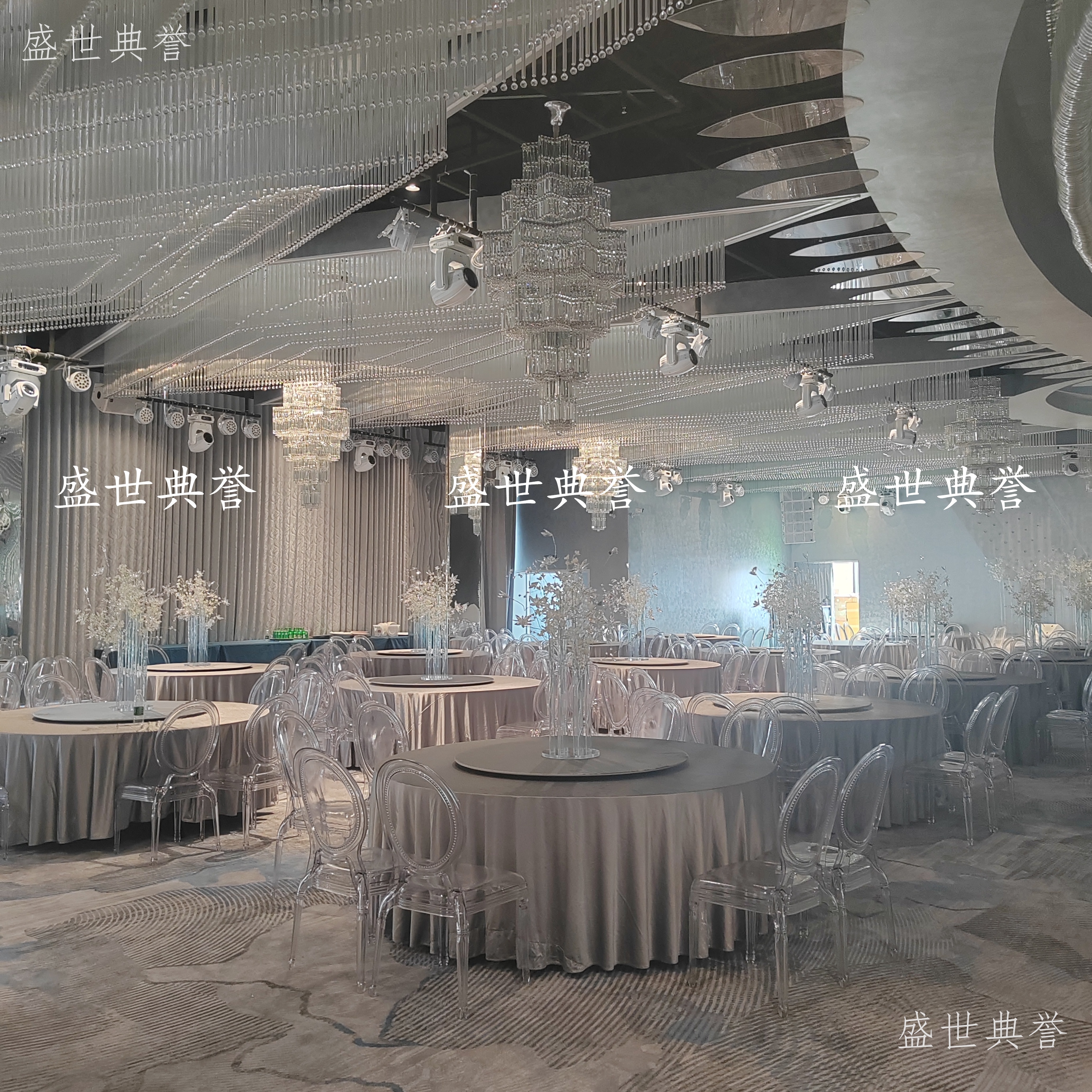 户外金属桌椅实物图
