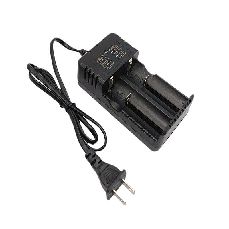 2槽智能充电器 快速充电 过充保护 适用多种电池型号