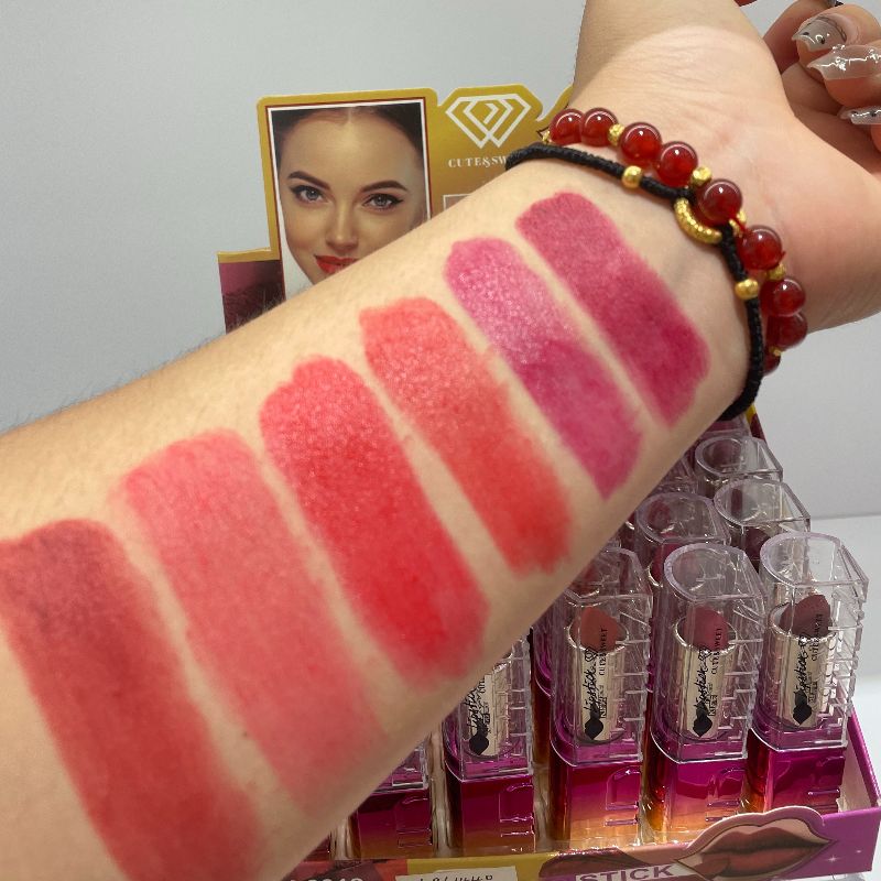 口红  不掉色口红  lip stick  雾面效果 不拔干 上嘴滋润  源头工厂 店铺直销 详情9