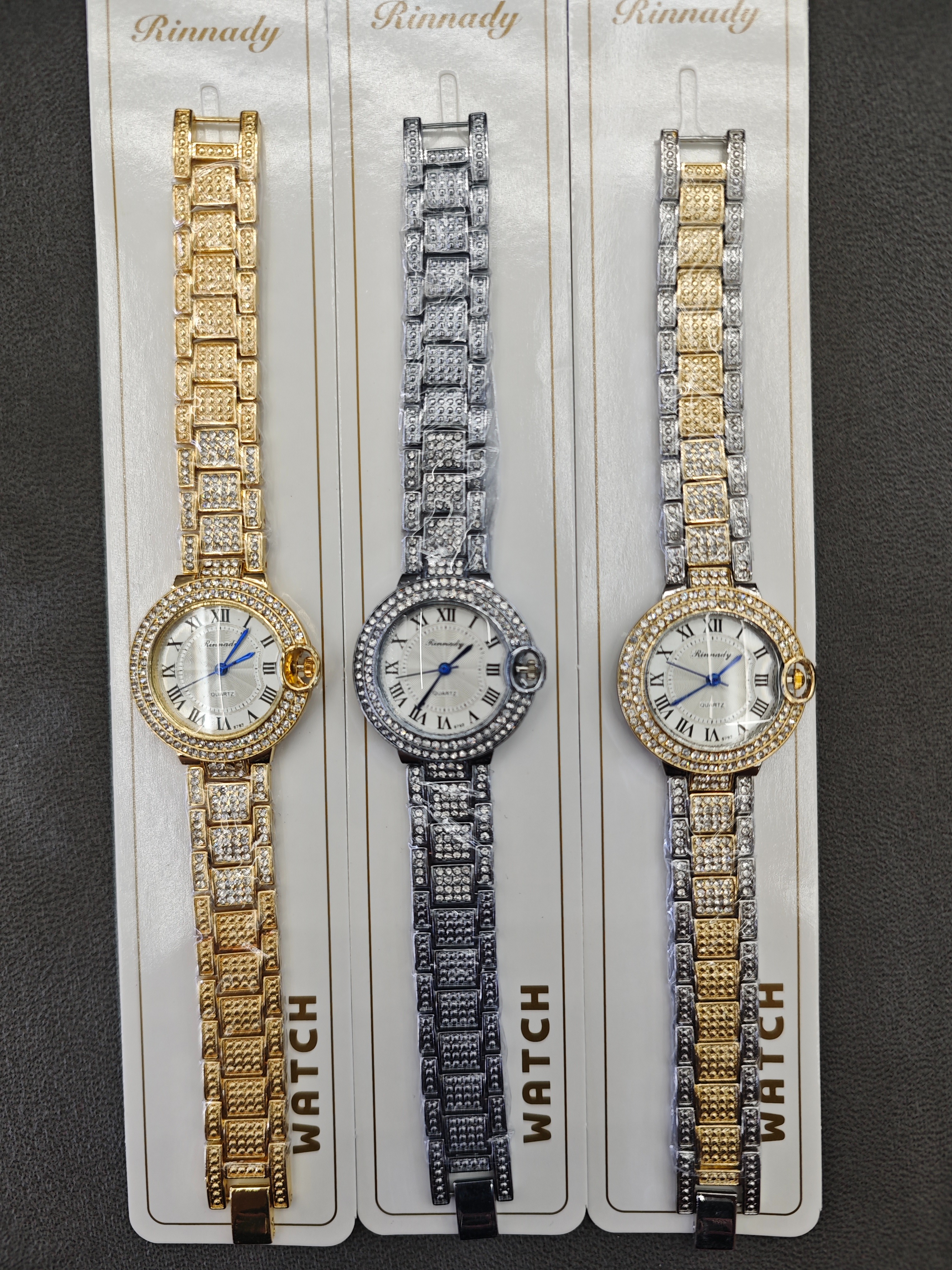 Diamond-encrusted gold, silver and quartz watches from watch manufacturers, waterproof, fashionable and trendy, classic design, couple clothing and accessory watches 5