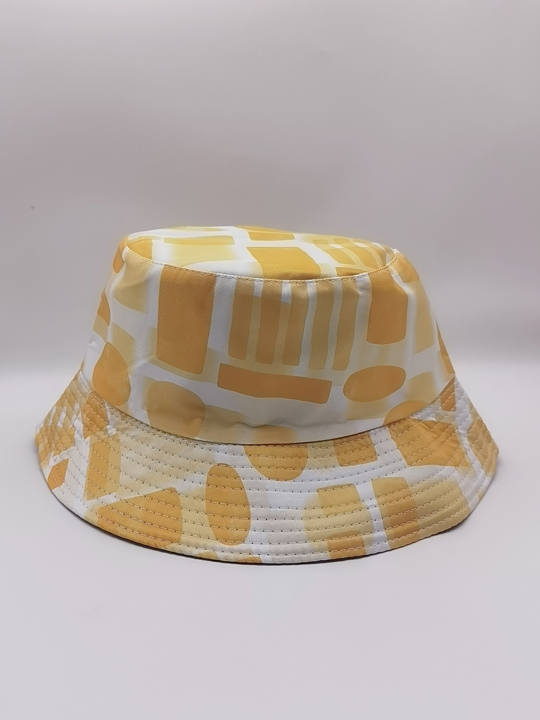 Spring and Summer new Korean-style double-sided fisherman's hat, European and American painted and tie-dyed, unisex, fashionable and versatile, outdoor sun protection, cool and portable hat, adult style details Picture