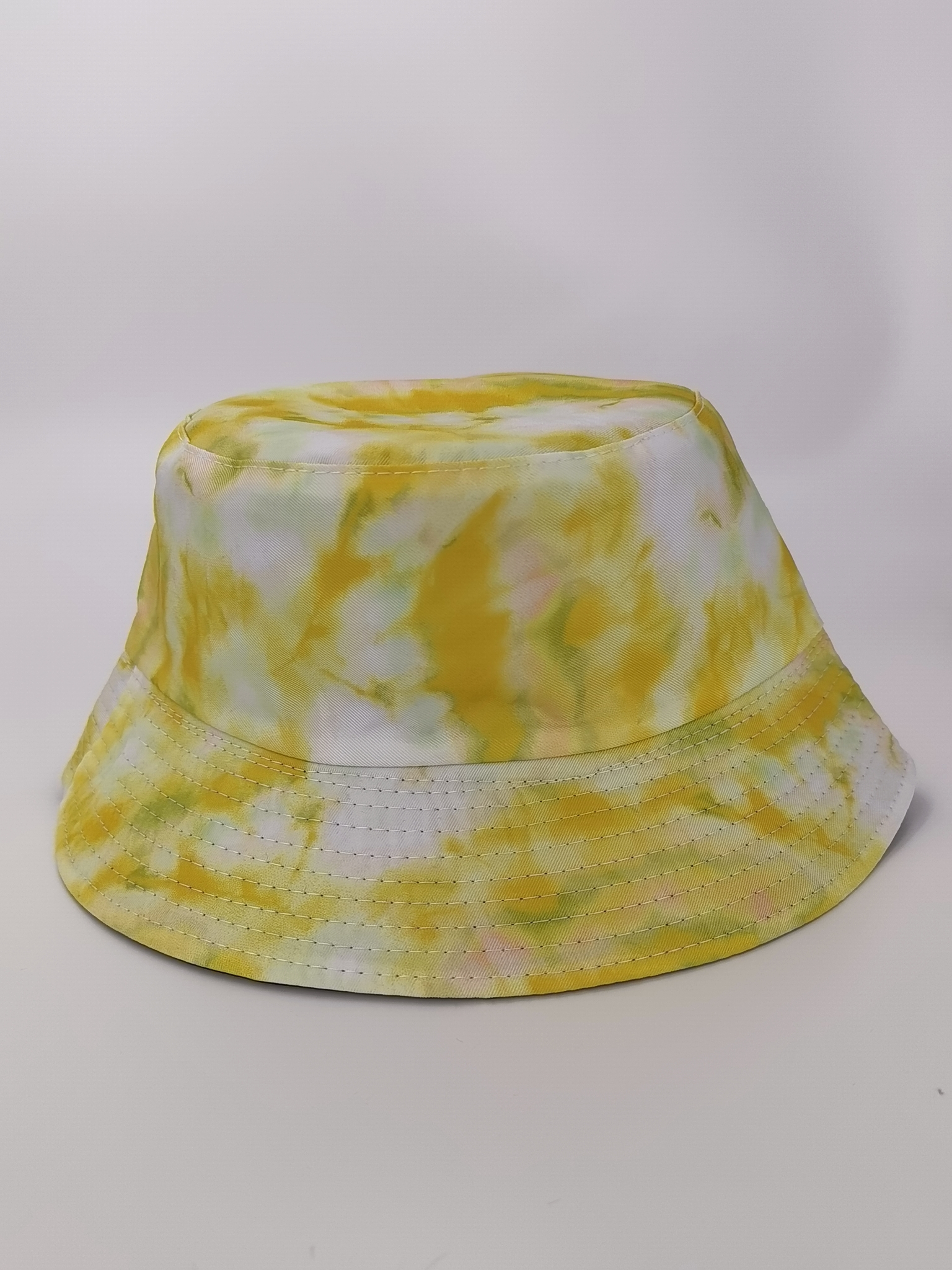 In spring and summer, tie-dye graffiti style is popular in Europe and America. It's fashionable and versatile for both men and women. Wear a fisherman's hat on both sides. It's a cool and portable hat for outdoor sun protection and shade Specification drawing