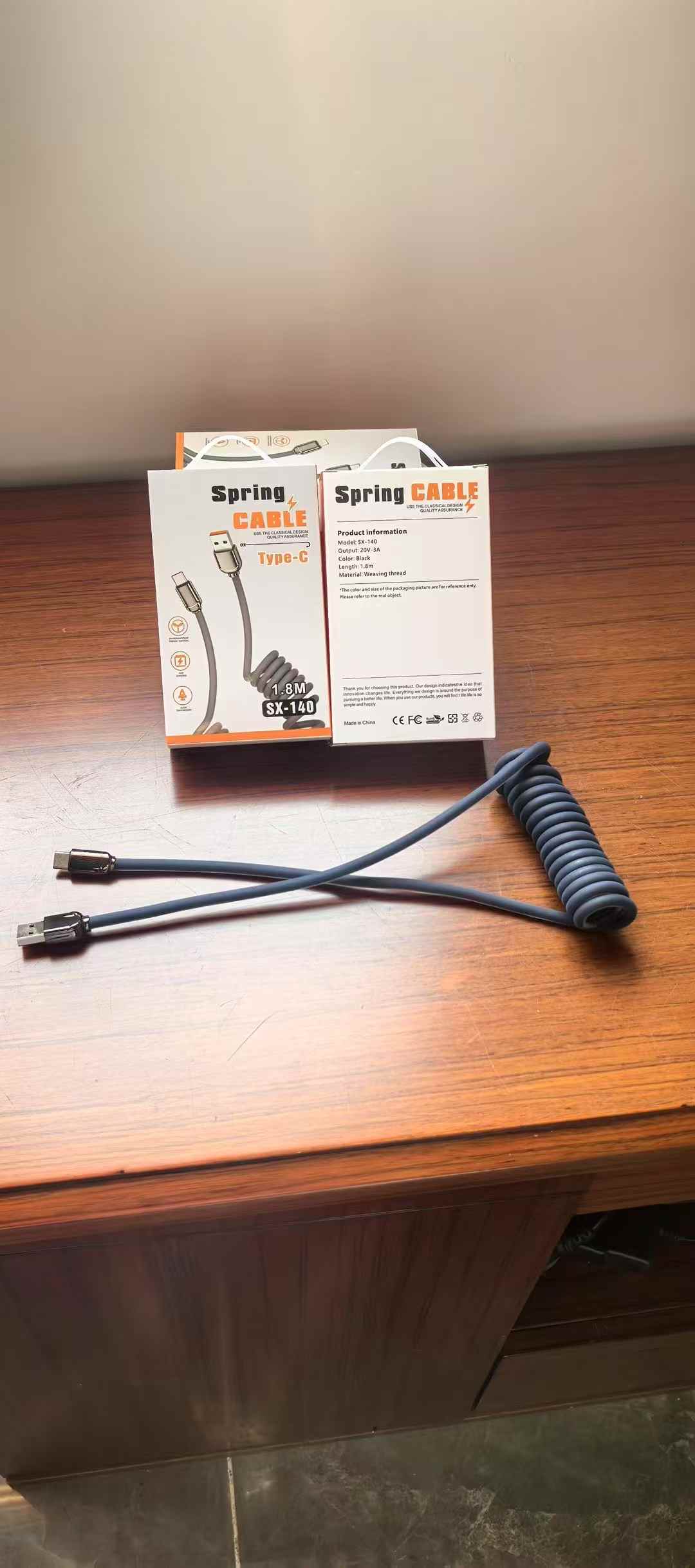 数码电源线实物图