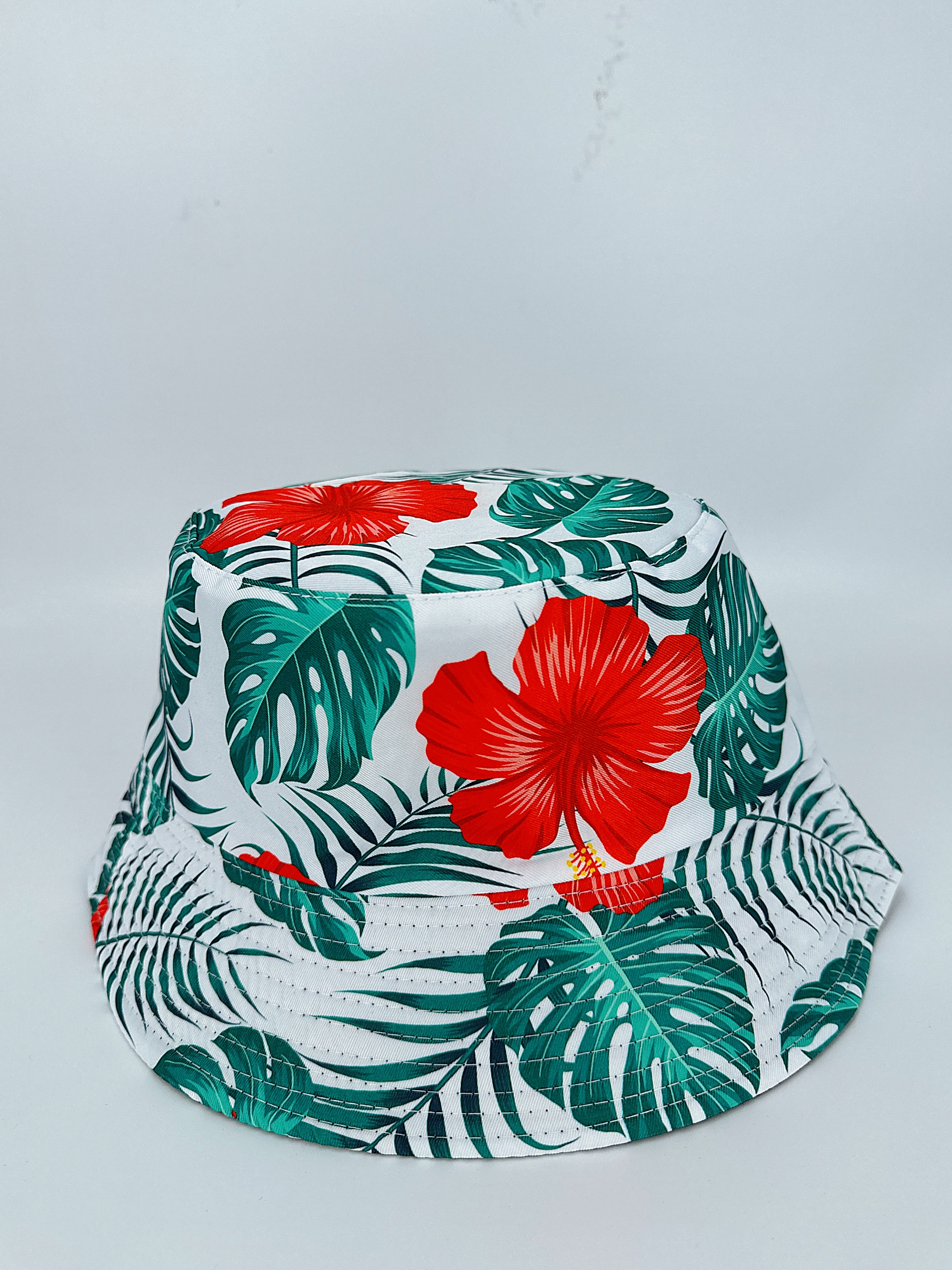 Spring and summer bestsellers: Korean-style leaf-flower hats for both men and women, fashionable and versatile, outdoor sun protection and shade, cool and portable, for adults full figure