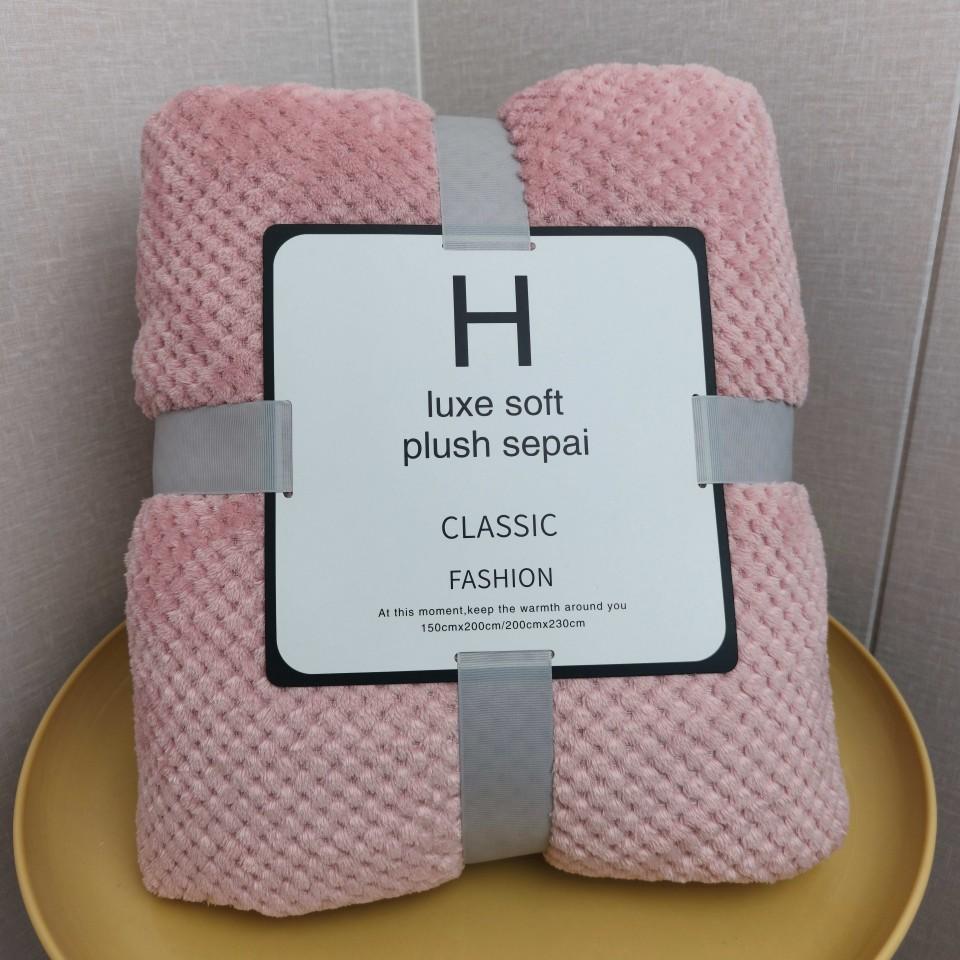 菠萝格夏季加厚纯色珊瑚绒小毛毯空调毯毛巾被法兰绒瑜伽盖毯午详情8