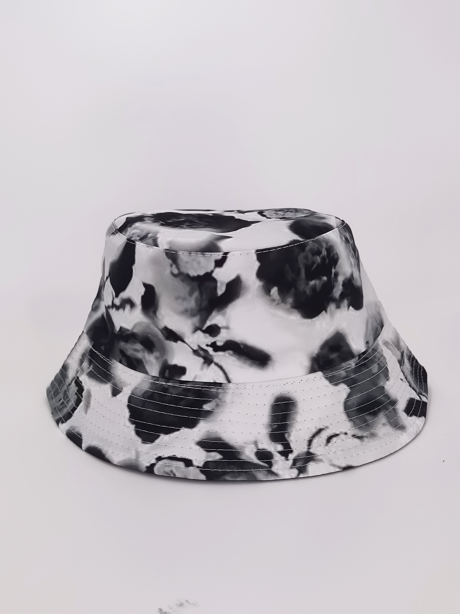 Spring and summer ink-dyed graffiti gradient same style fashionable and versatile, double-sided fisherman's hat, outdoor sun protection, cool and portable hat, hat, hat full figure