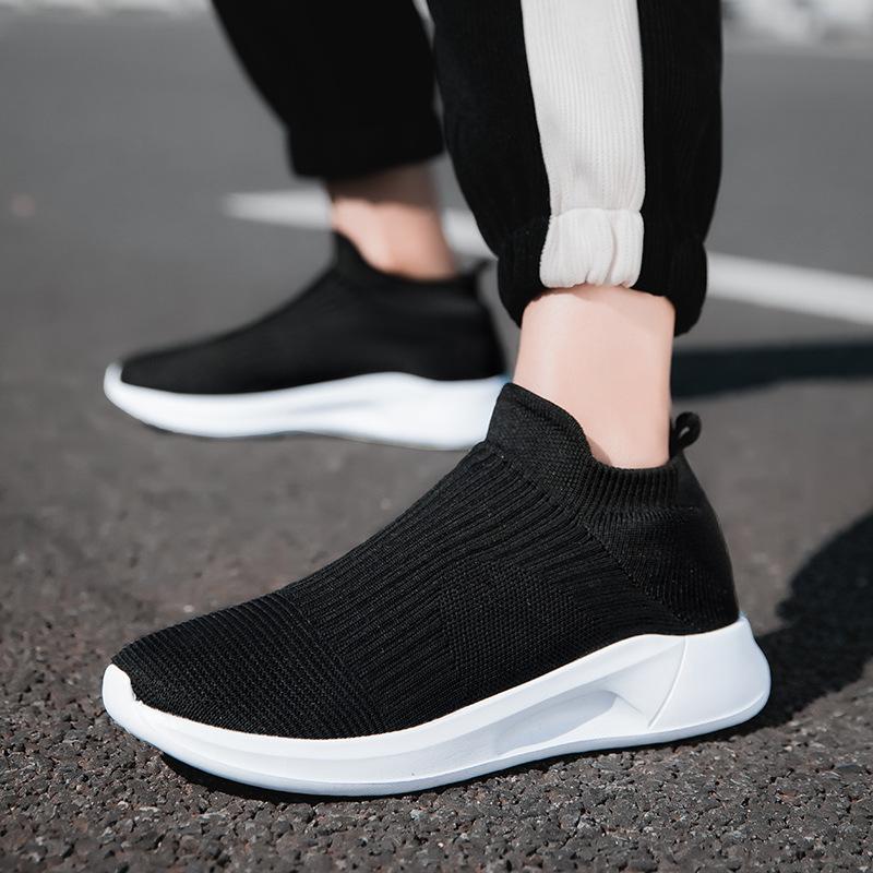 2023 spring new flying woven men's breathable shoes slip-on lazy shoes lovers shoes sports casual men's shoes cross-border Application Scenario