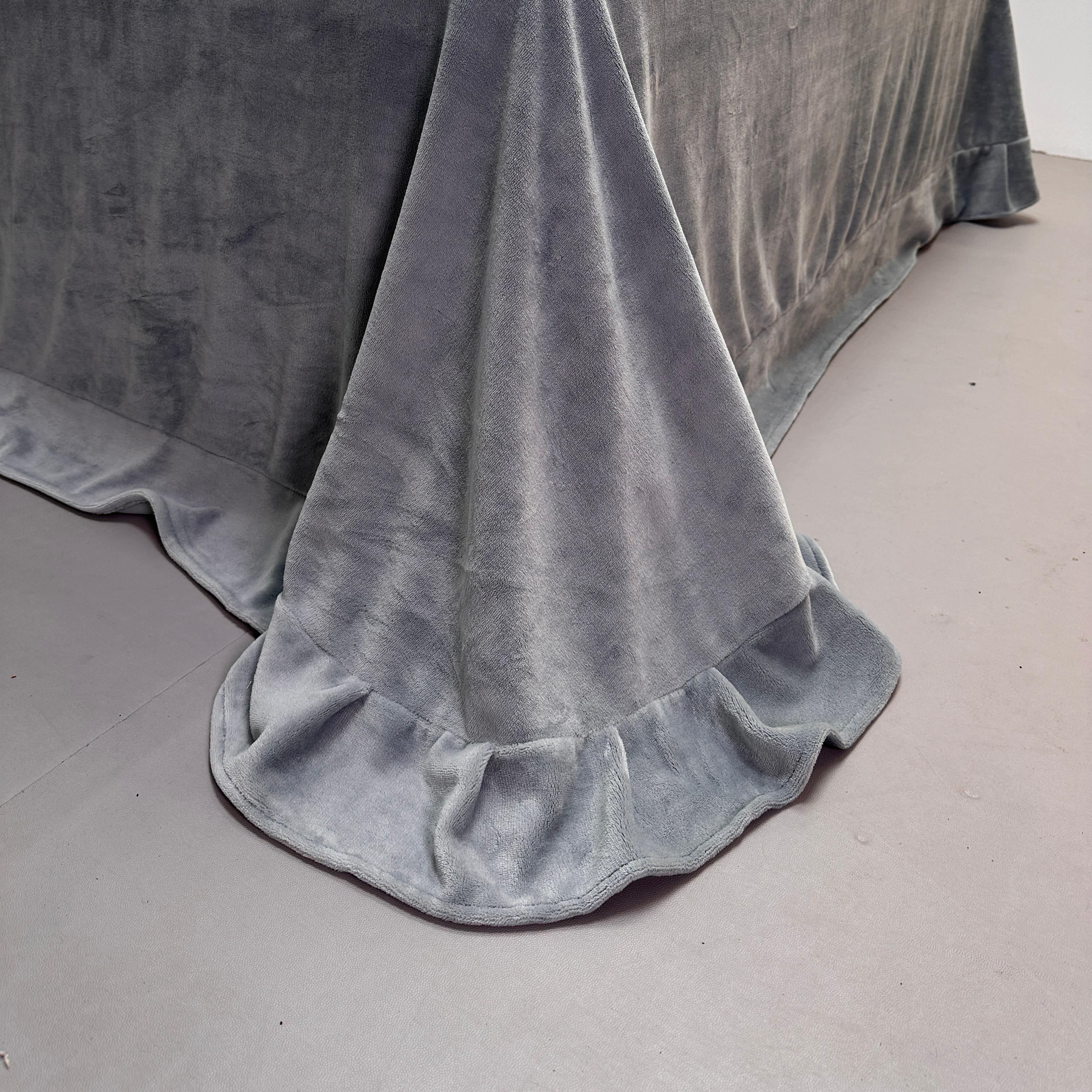 New A-class embroidered milk velvet modern, simple and warm four-piece set for Autumn and winter 2025, high-end bedding batch Specification image