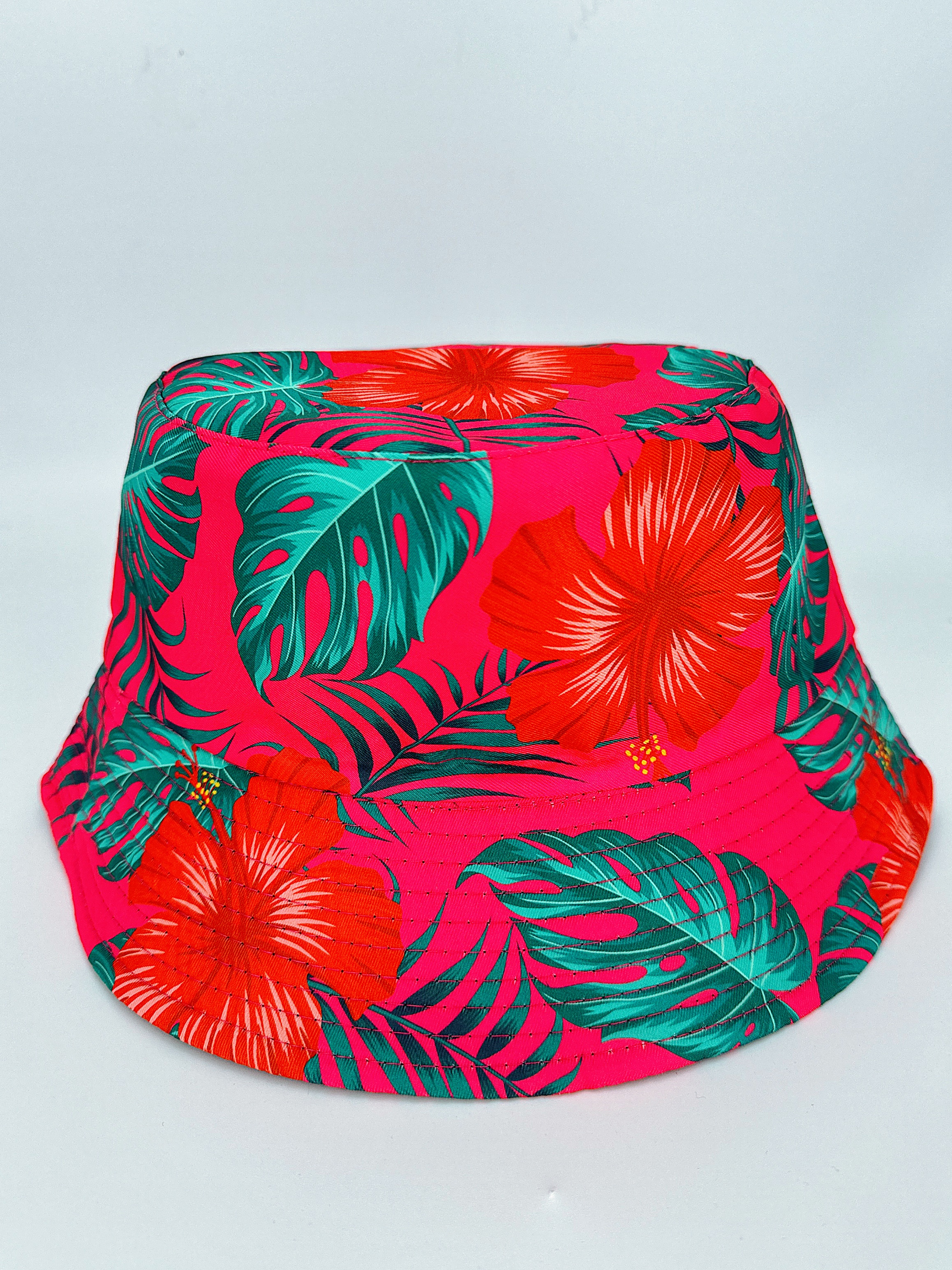 Spring and summer bestsellers: Korean-style leaf-flower hats for both men and women, fashionable and versatile, outdoor sun protection and shade, cool and portable, for adults Application Scenario