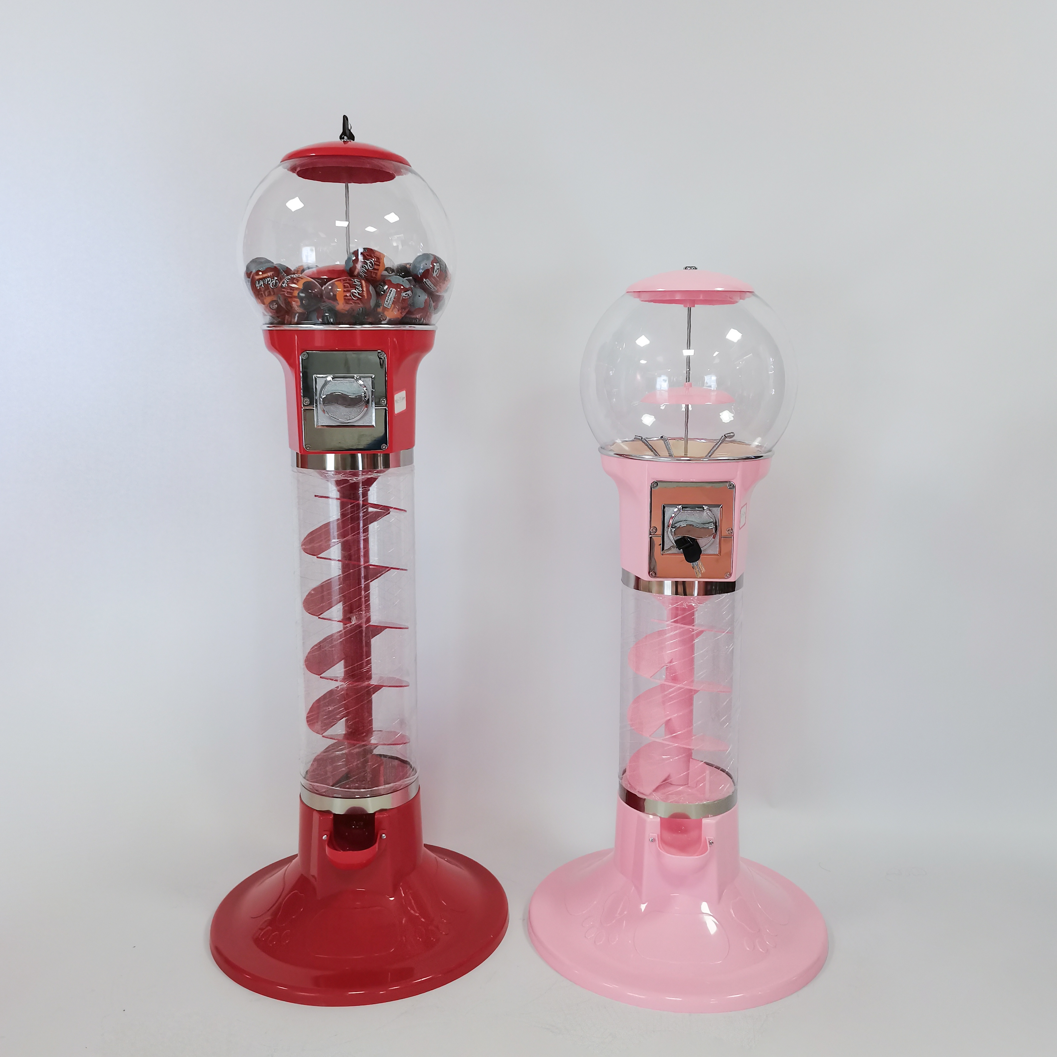 Children's gashapon machine, toy vending machine, self-service vending machine, gift toy machine, coin-operated spiral ball machine, factory direct sales, Hualong Toys Application Scenario