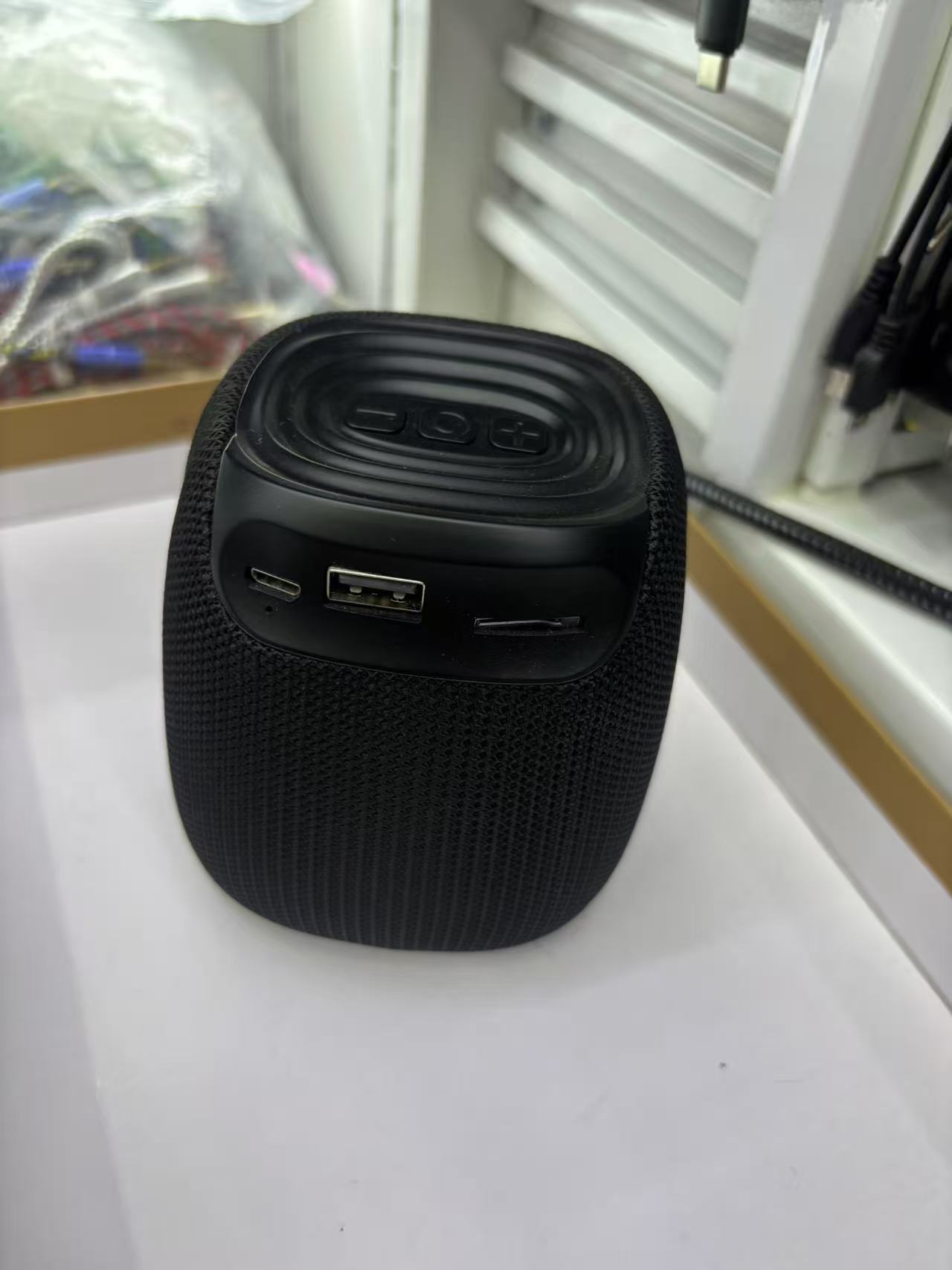 High-definition audio quality, outdoor waterproof design, Bluetooth speaker, portable and wireless Application Scenario