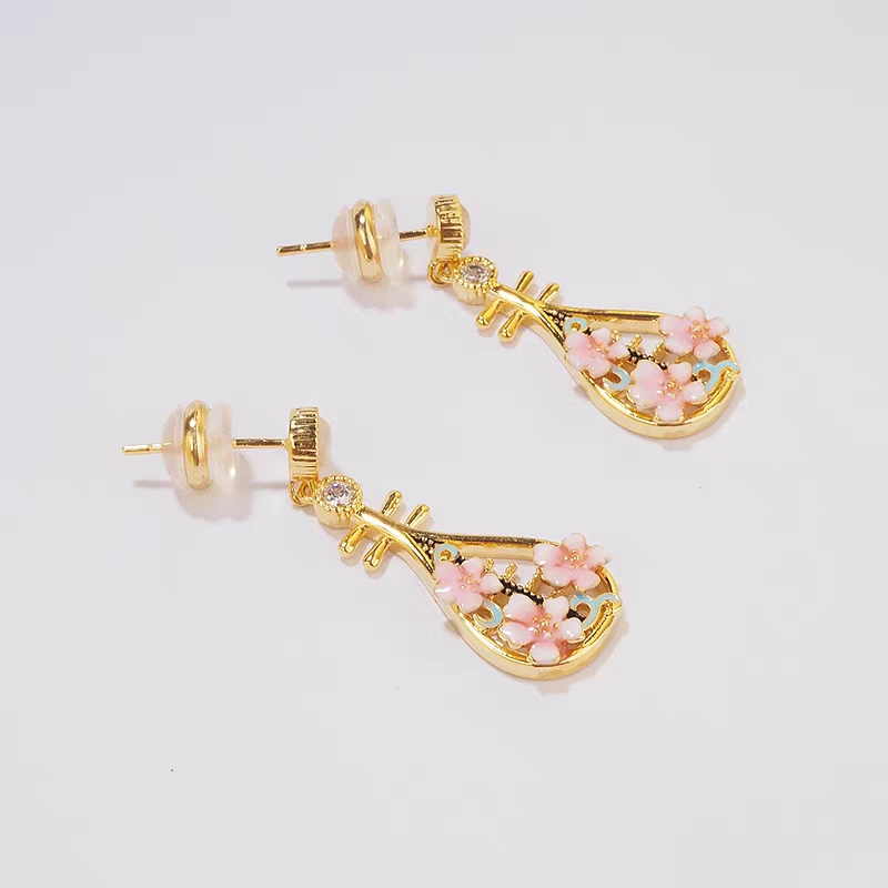 New Chinese-style colored flower pipa earrings, light luxury, niche, simple and individual earrings details Picture