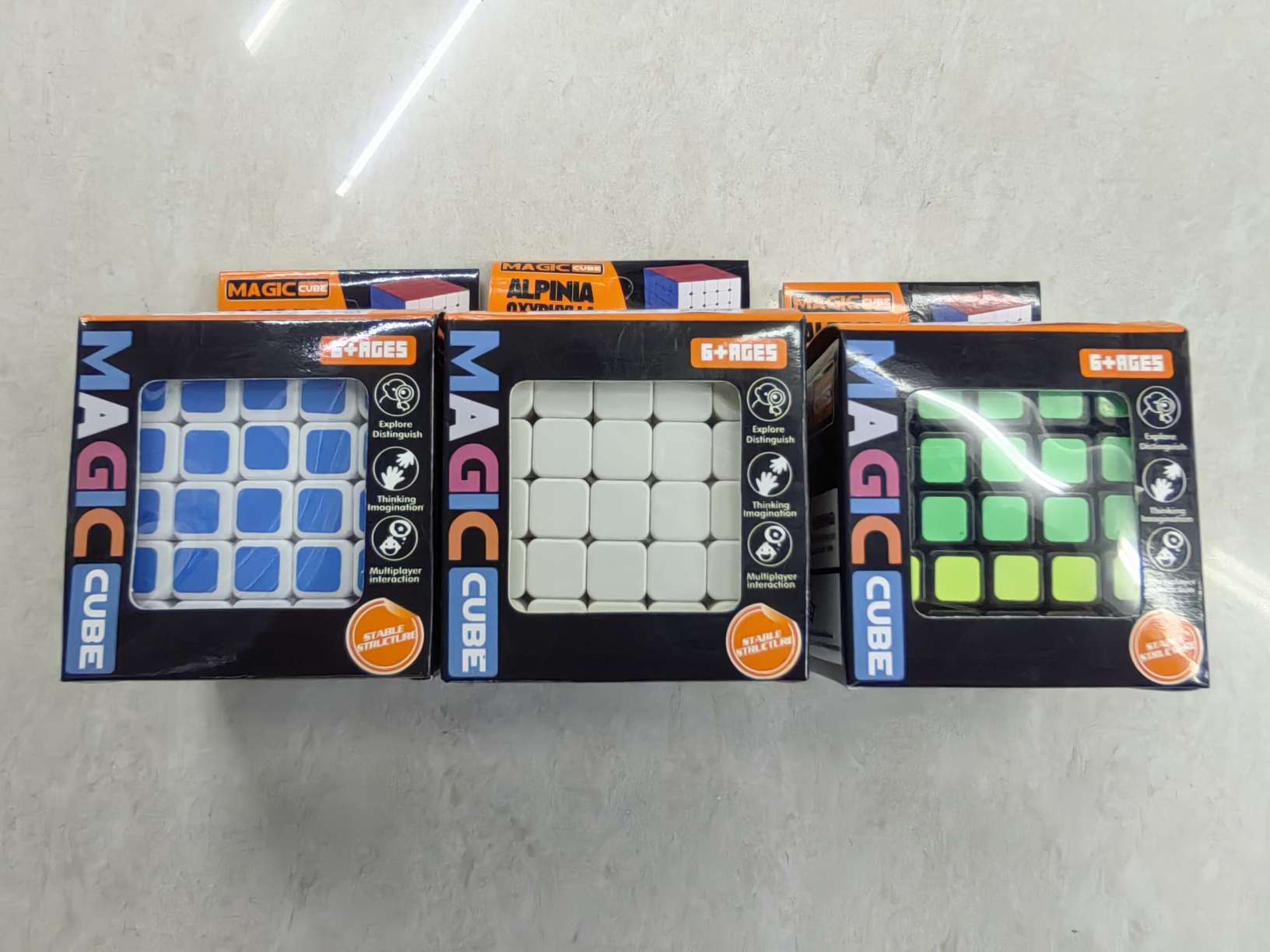 益智科教玩具，智力魔方，五阶魔方，钥匙扣，儿童魔方玩具产品图