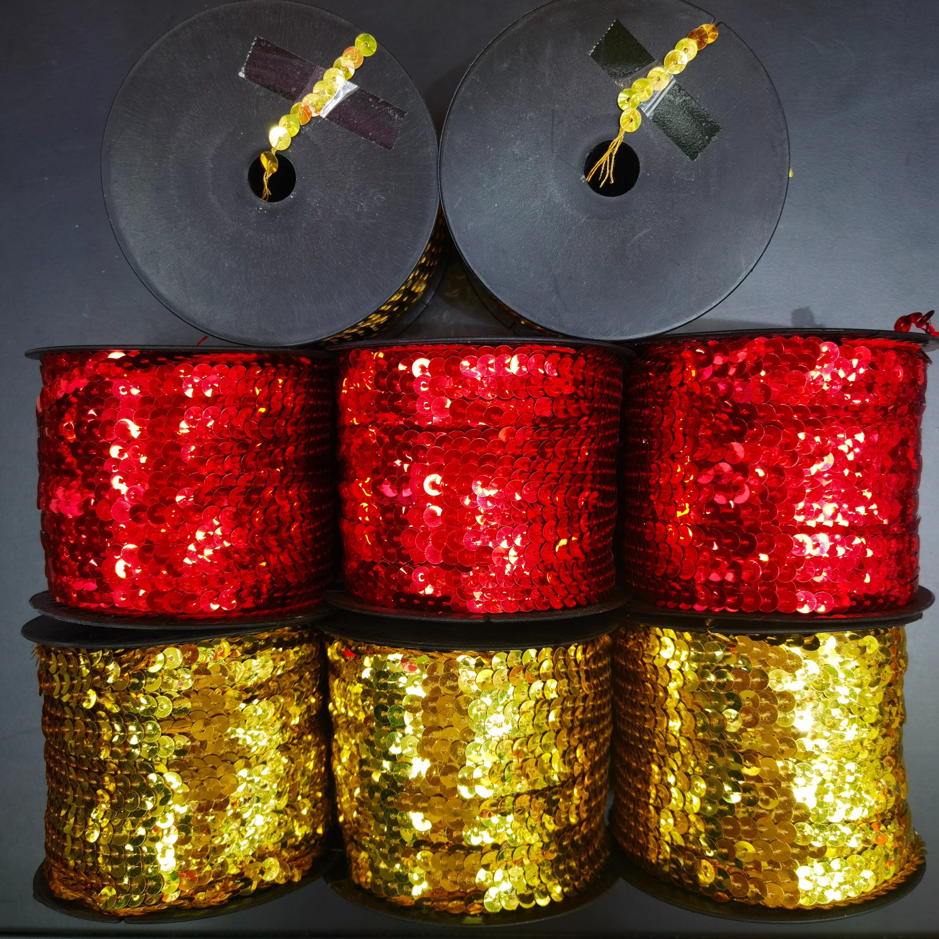 厂家直销Pvc珠片6mm平150码/卷连线珠片批发装饰配件亮片连线珠片详情2