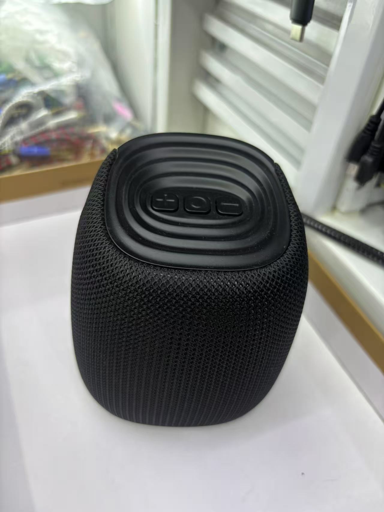 High-definition audio quality, outdoor waterproof design, Bluetooth speaker, portable and wireless Specification image
