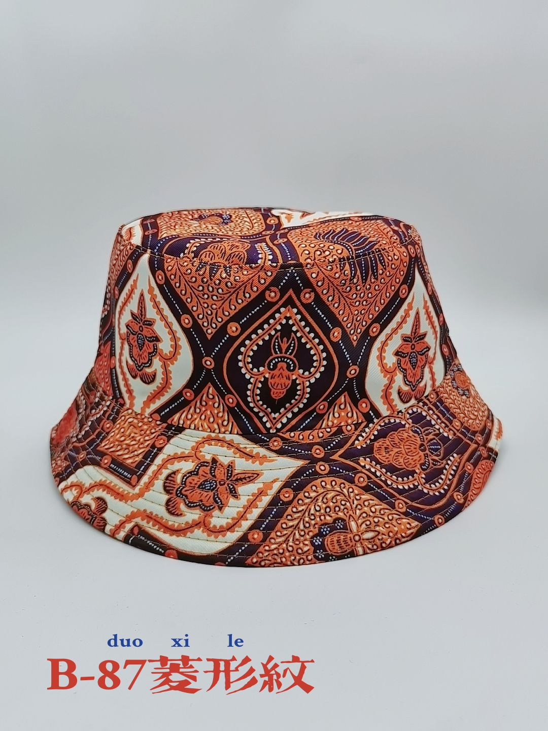 In spring and summer, all kinds of double-sided fisherman hats are popular in Europe and America. They are fashionable and versatile for both men and women, suitable for outdoor sun protection and shade, cool and portable, and for adults Item Picture