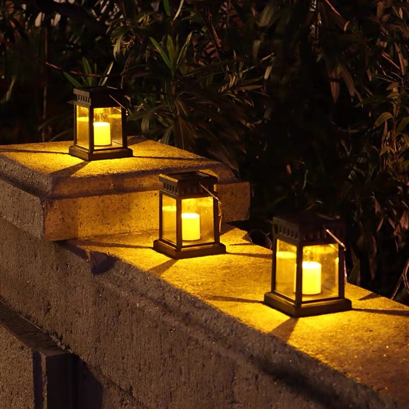 New LED solar outdoor hanging palace lanterns, candles, garden decoration lamps, household hanging lamps and lanterns Application Scenario