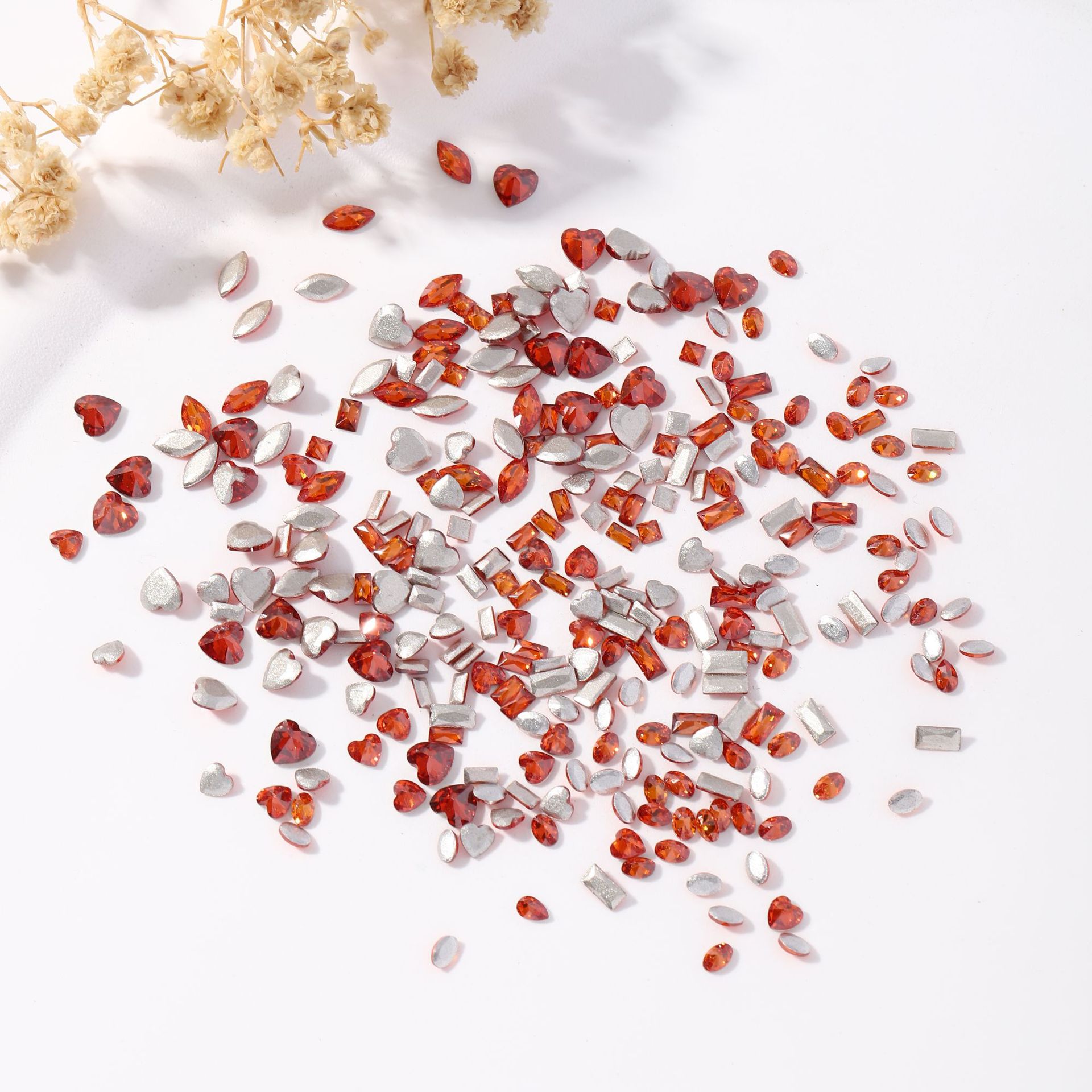 This is a popular style of teardrop-shaped pointed-bottom, irregular-shaped diamond, heart-shaped diamond, and light red nail art accessory pic 6