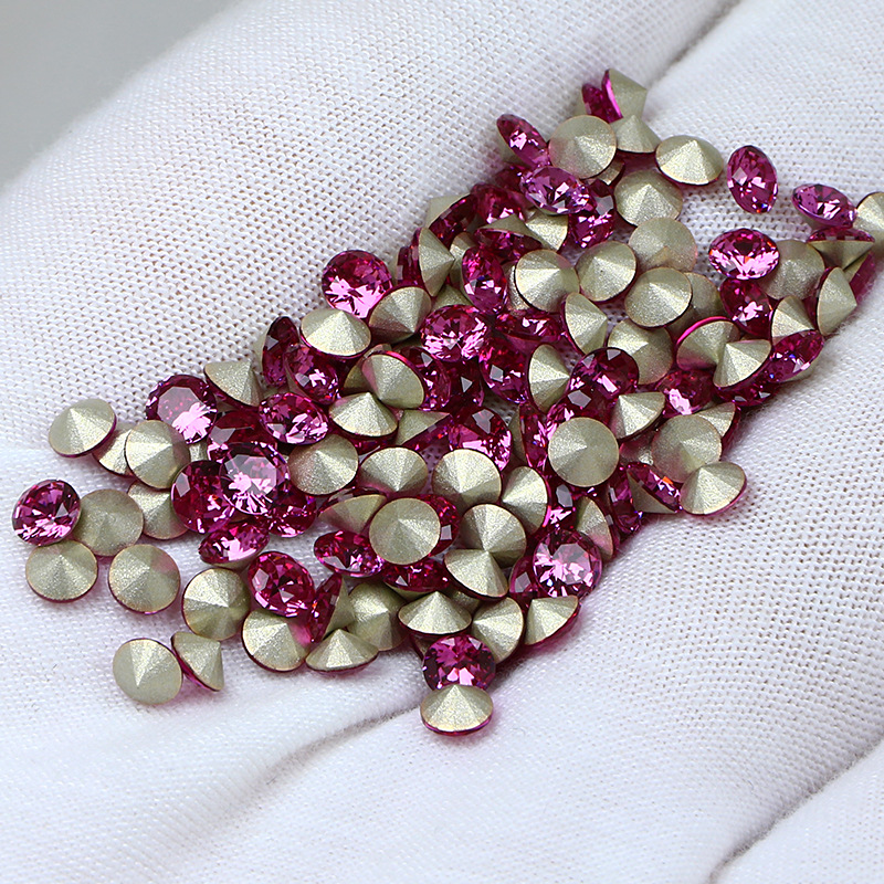 Factory direct sales of 4mm color trendy round water diamonds, K9 pointed-bottom glass diamonds, DIY jewelry accessories, super shiny nail art diamond accessories Specification image