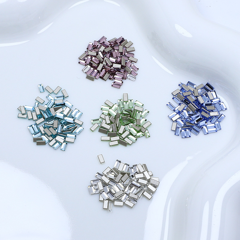 Factory direct sales of crystal flat-bottomed nail drill DIY sticky drill 4*2 small long strip wearable nail, mini nail accessory wholesale, Internet celebrity bestsellers Application Scenario