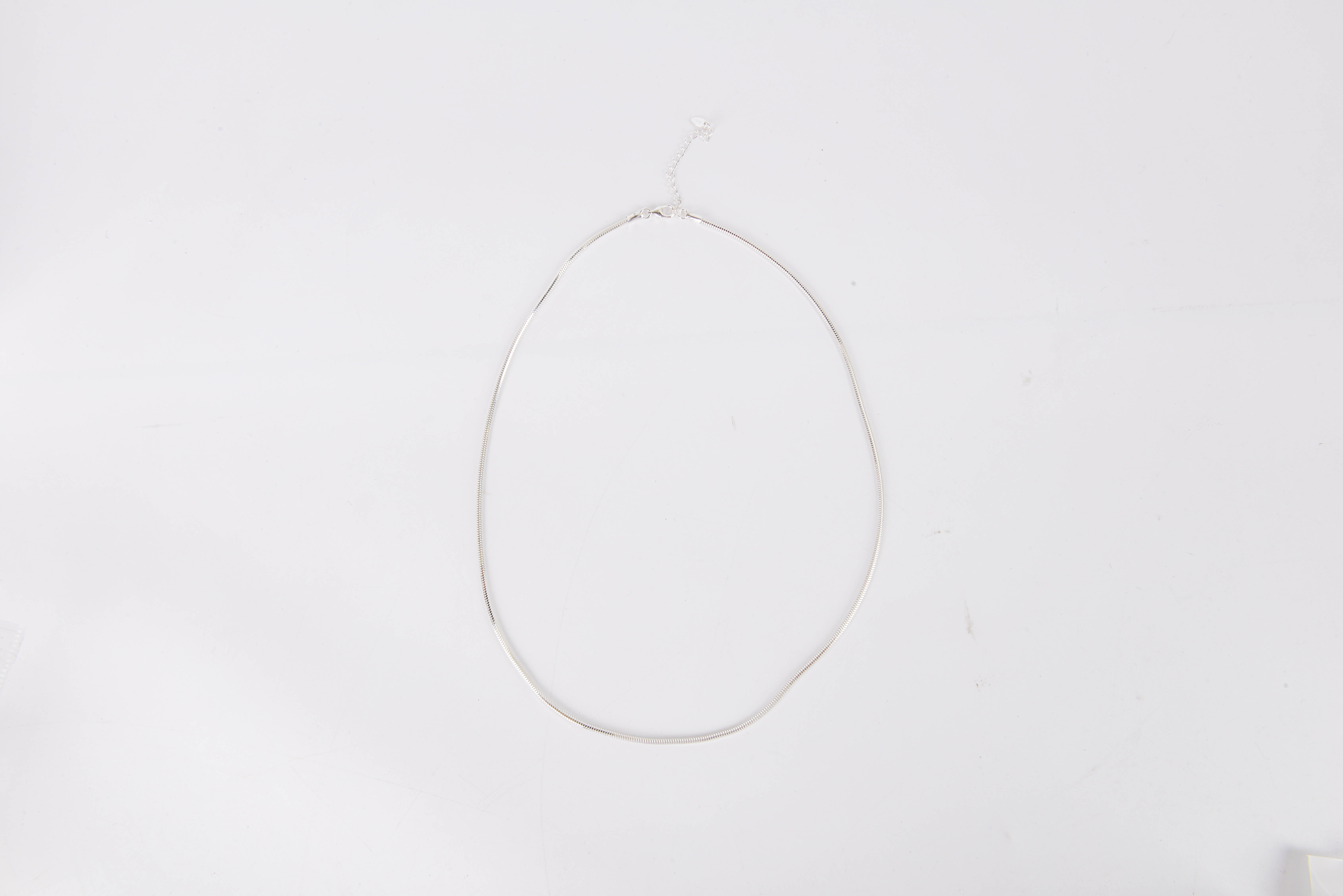 A pure silver necklace, a fashionable silver jewelry necklace Specification image