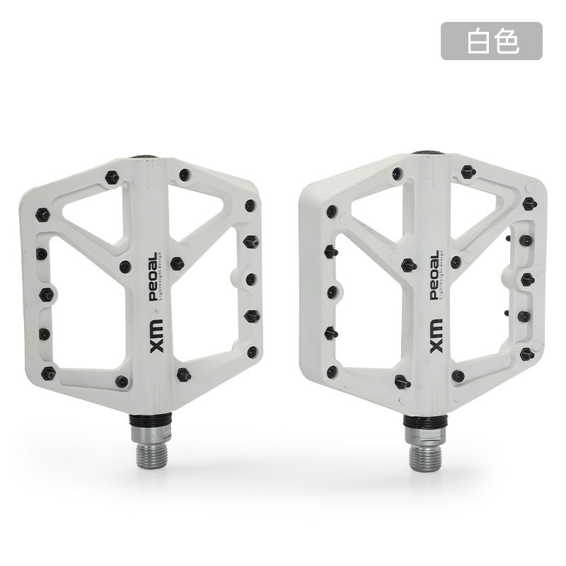 NL16 pedal de bicicleta pedal de plástico bicicleta de montaña con clavijas antideslizante fibra de nylon pedal pedal pedal pedal pedal Application Scenario