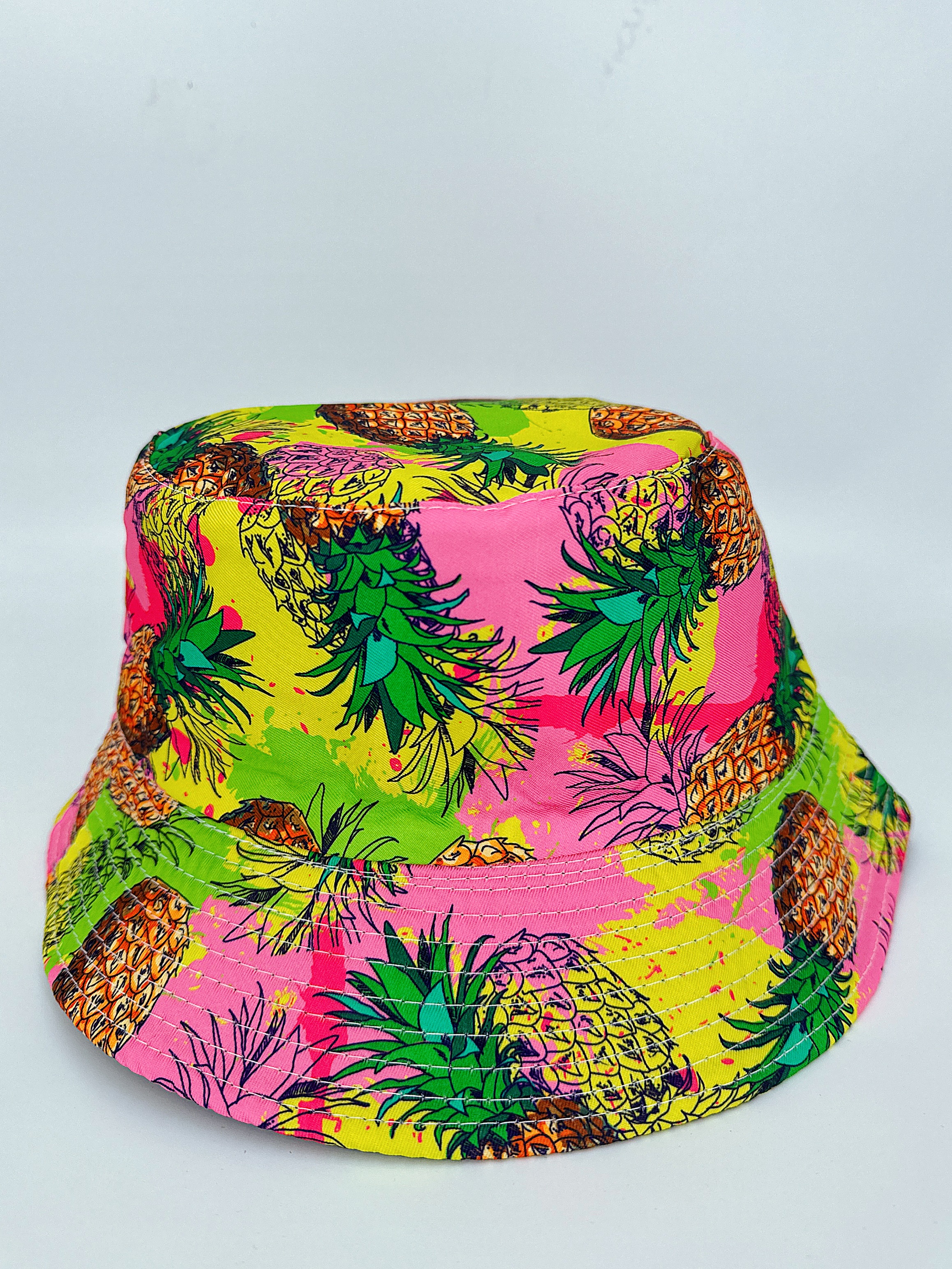 Spring and summer new fruit pineapple tropical seaside style, double-sided fisherman's hat for both men and women, fashionable and versatile, outdoor sun protection, cool and portable hat, adult style full figure