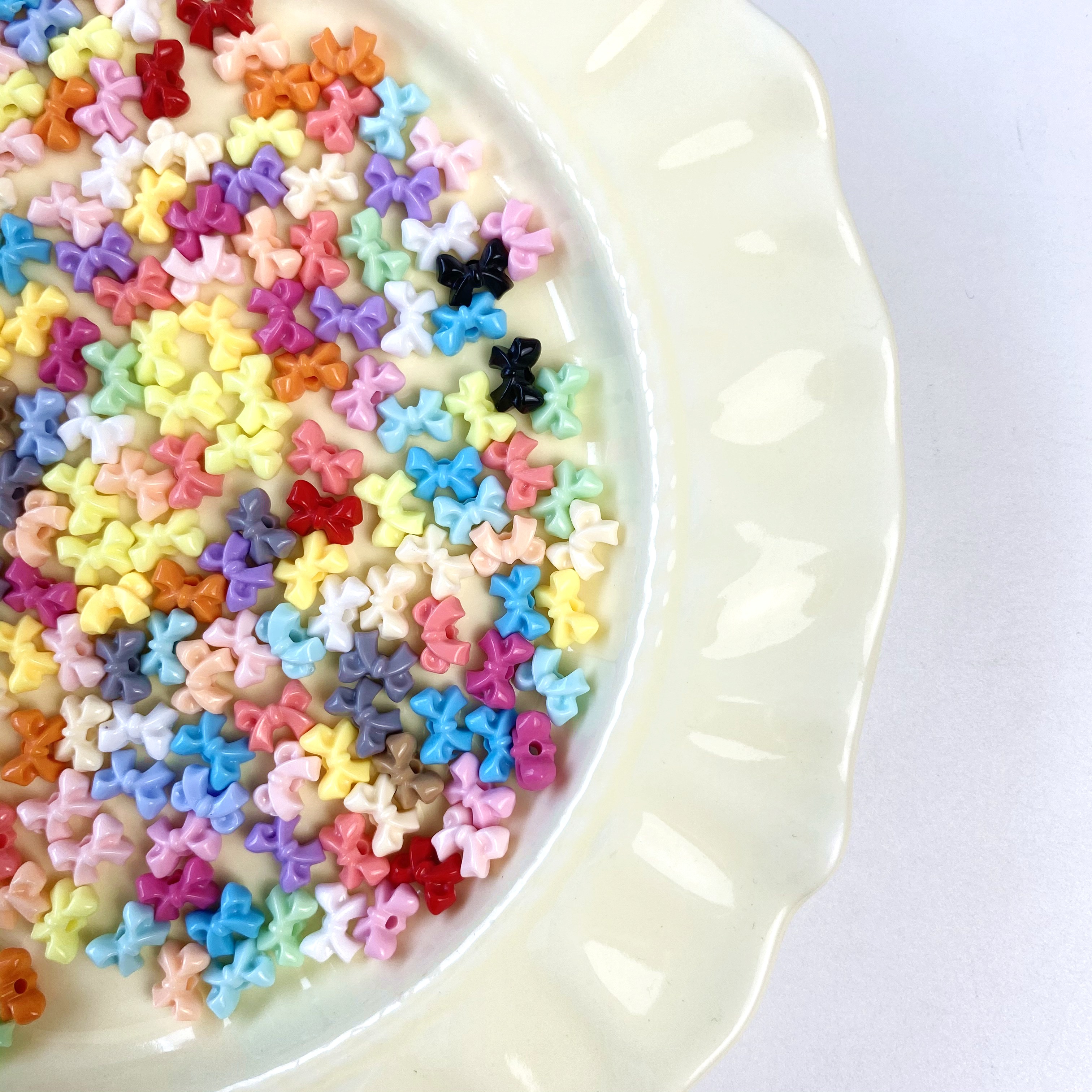 diy acrylic 10mm small bow/Mobile phone chain, key chain, bag, hanging piece, handcrafted jewelry, mixed color scattered beads raw materials Specification image