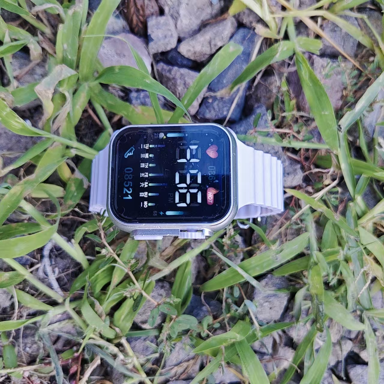 Children's electronic watch, large Y1 electronic watch in color box, direct delivery from Watanabe student sports watch manufacturer Specification image