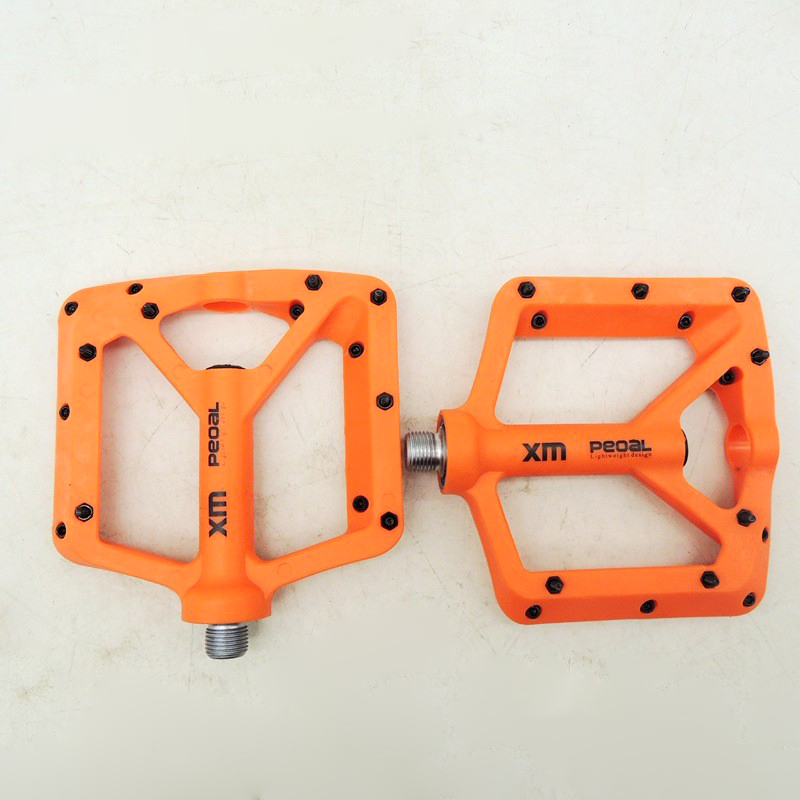 NL32 nylon bicycle pedals, plastic pedals, mountain bike pedals with nails, anti-slip nylon fiber bicycle pedals pic 9