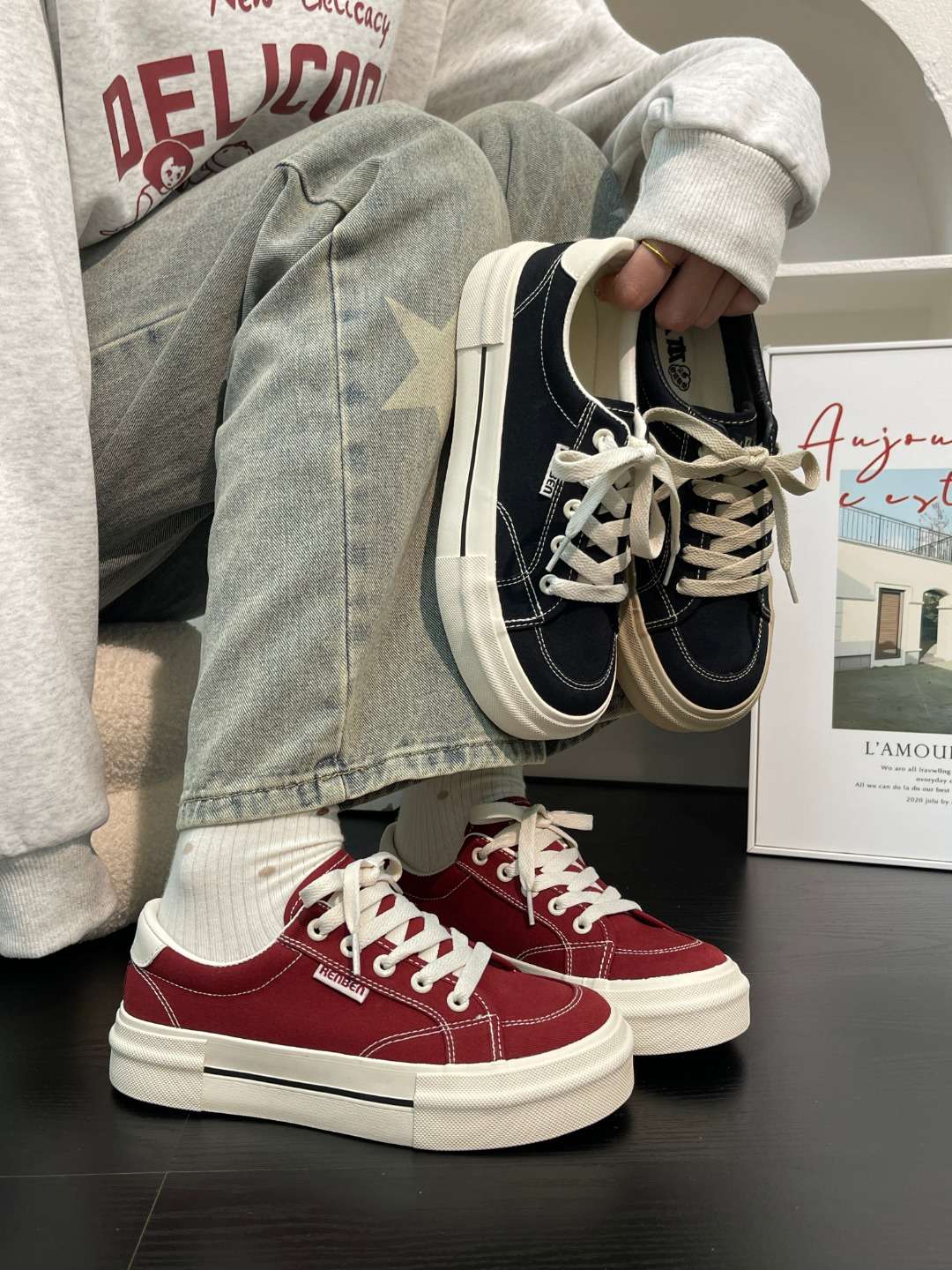 女式帆布鞋实物图