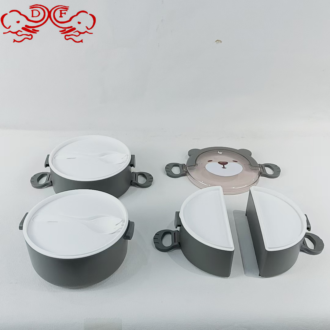 DF68409 Stainless steel cartoon student lunch box, office workers can microwave heat large-capacity portable lunch box, DF TRADING HOUSE Application Scenario