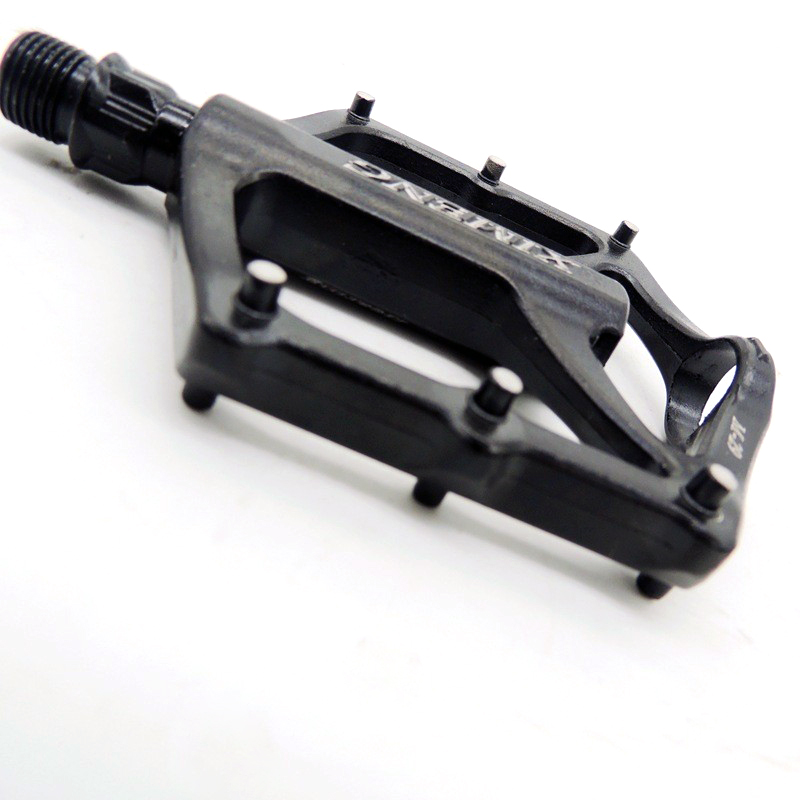 M29 aluminum bicycle pedals, aluminum alloy bearing pedals, mountain bike pedals with nails and anti-slip pedals pic 6