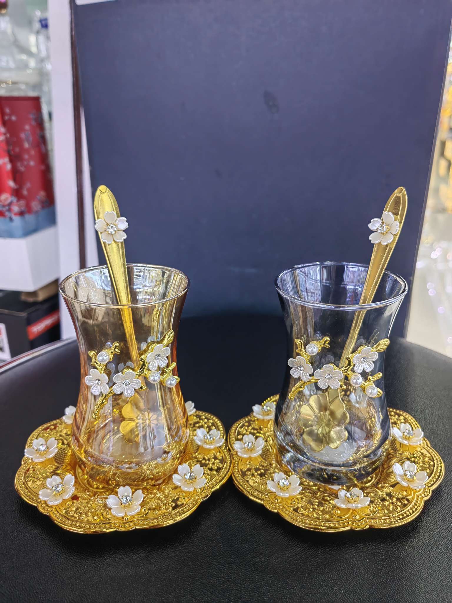 新款土耳其红茶杯 轻奢玻璃杯高档咖啡杯 家用杯碟 杯碟套装珐琅工艺咖啡杯 设计感玻璃杯 精美礼盒 茶具套装详情图3