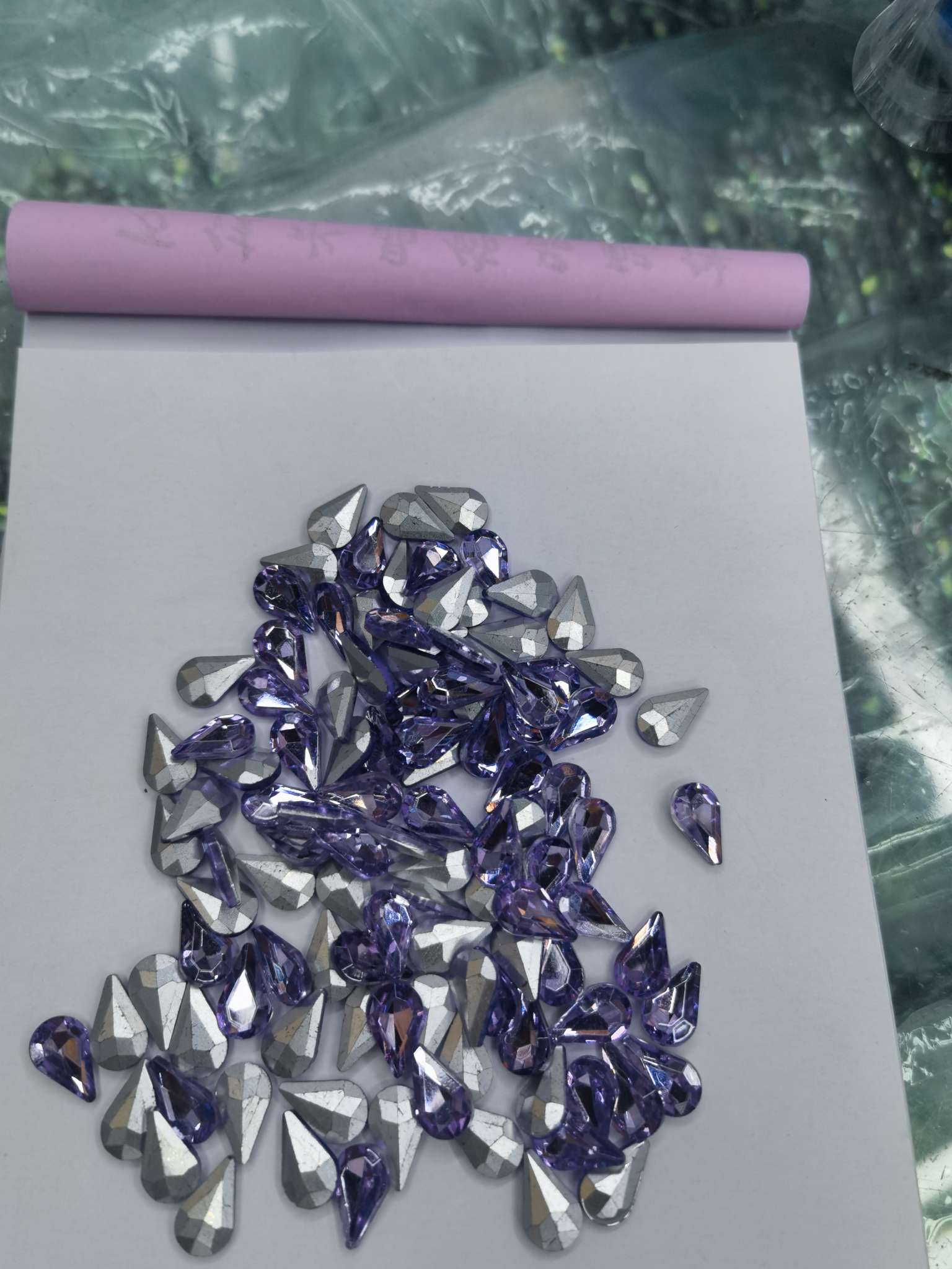 创意标题：  
简约风格饰品挂饰 时尚家居装饰其他挂件成品 个性设计点缀空间