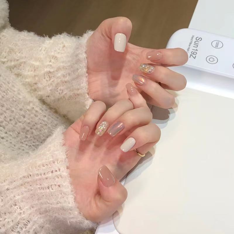 手工穿戴甲片美甲成品 时尚穿戴式甲片轻松佩戴 多款造型简约优雅