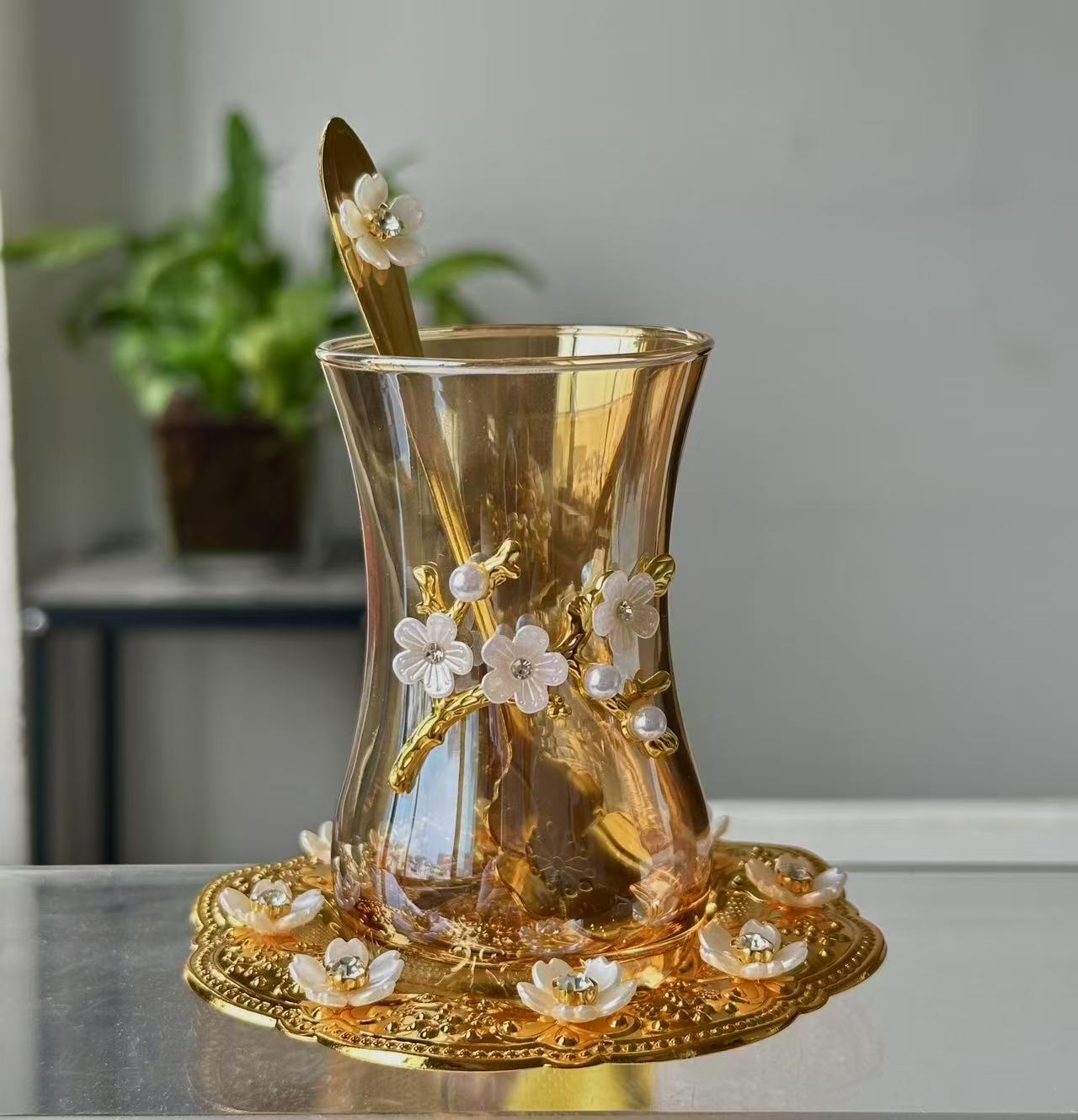 新款土耳其红茶杯 轻奢玻璃杯高档咖啡杯 家用杯碟 杯碟套装珐琅工艺咖啡杯 设计感玻璃杯 精美礼盒 茶具套装产品图