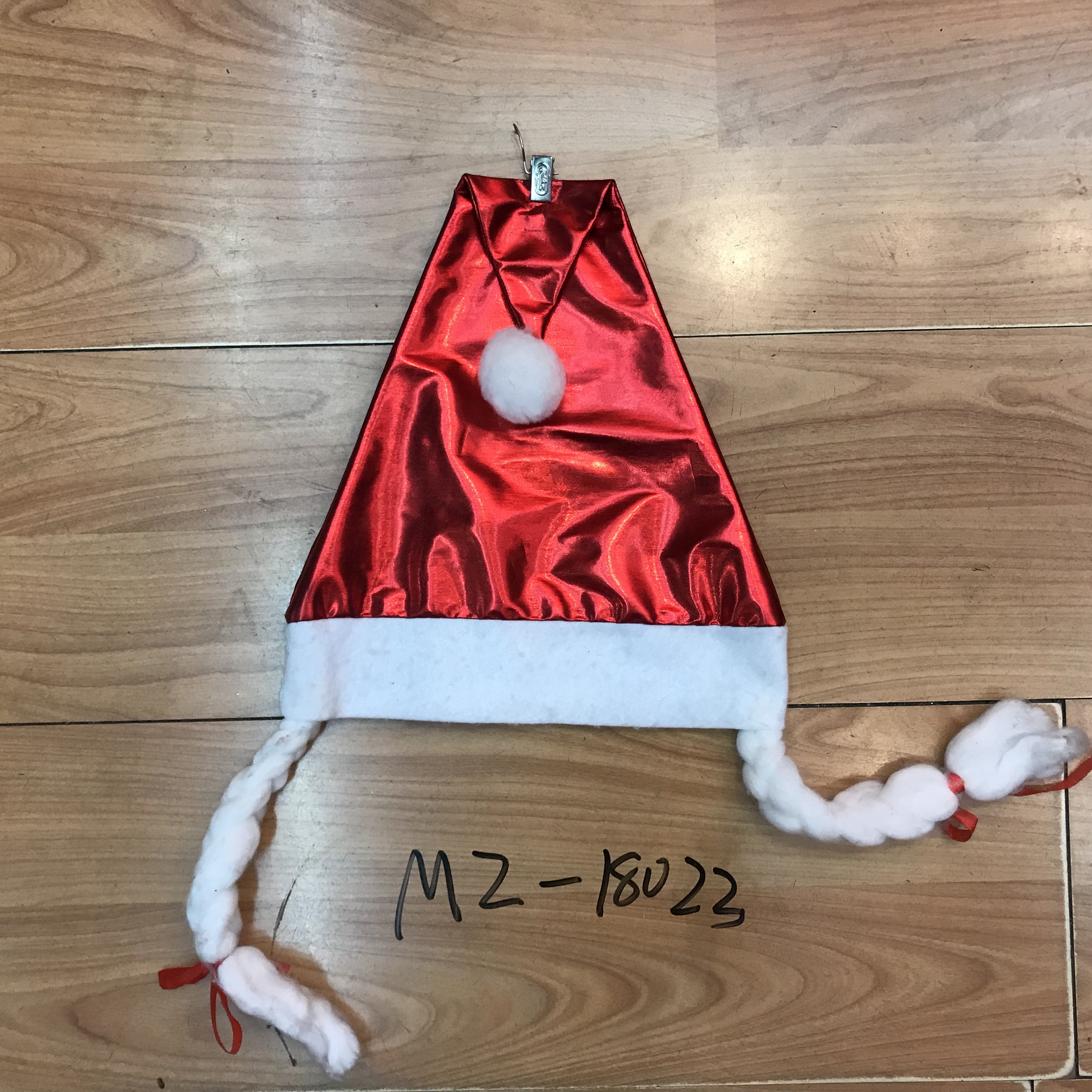 Cross-border girl braided Christmas hat, Christmas Eve New Year party hat, Christmas hat tree pendant Specification image