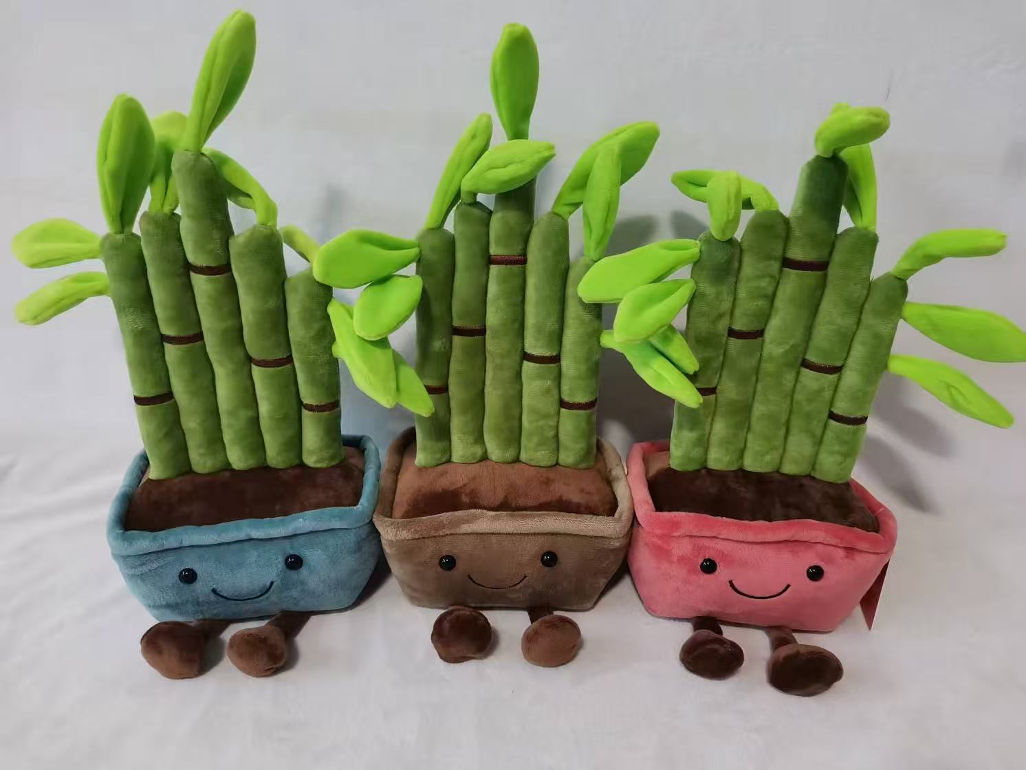Simulated lucky bamboo potted plants, plush toys, living room plant ornaments, dolls, and cloth dolls for girls' decoration